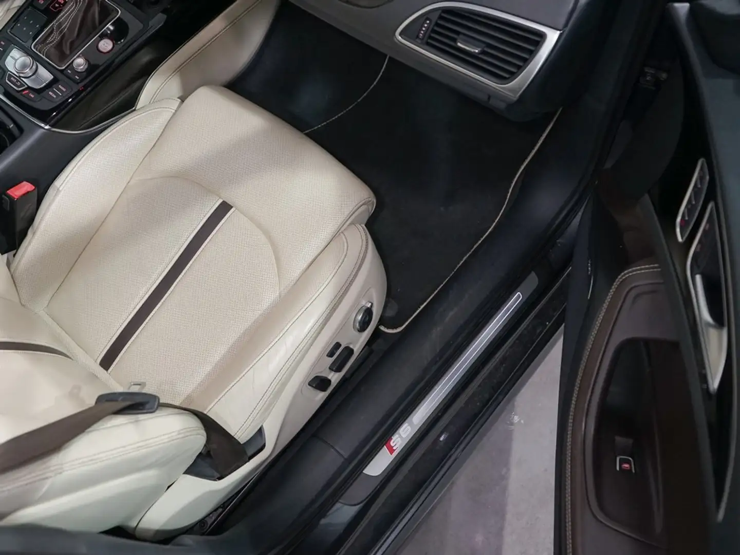 Audi S6 Avant 4.0 TFSI quattro S-Tronic Gris - 2