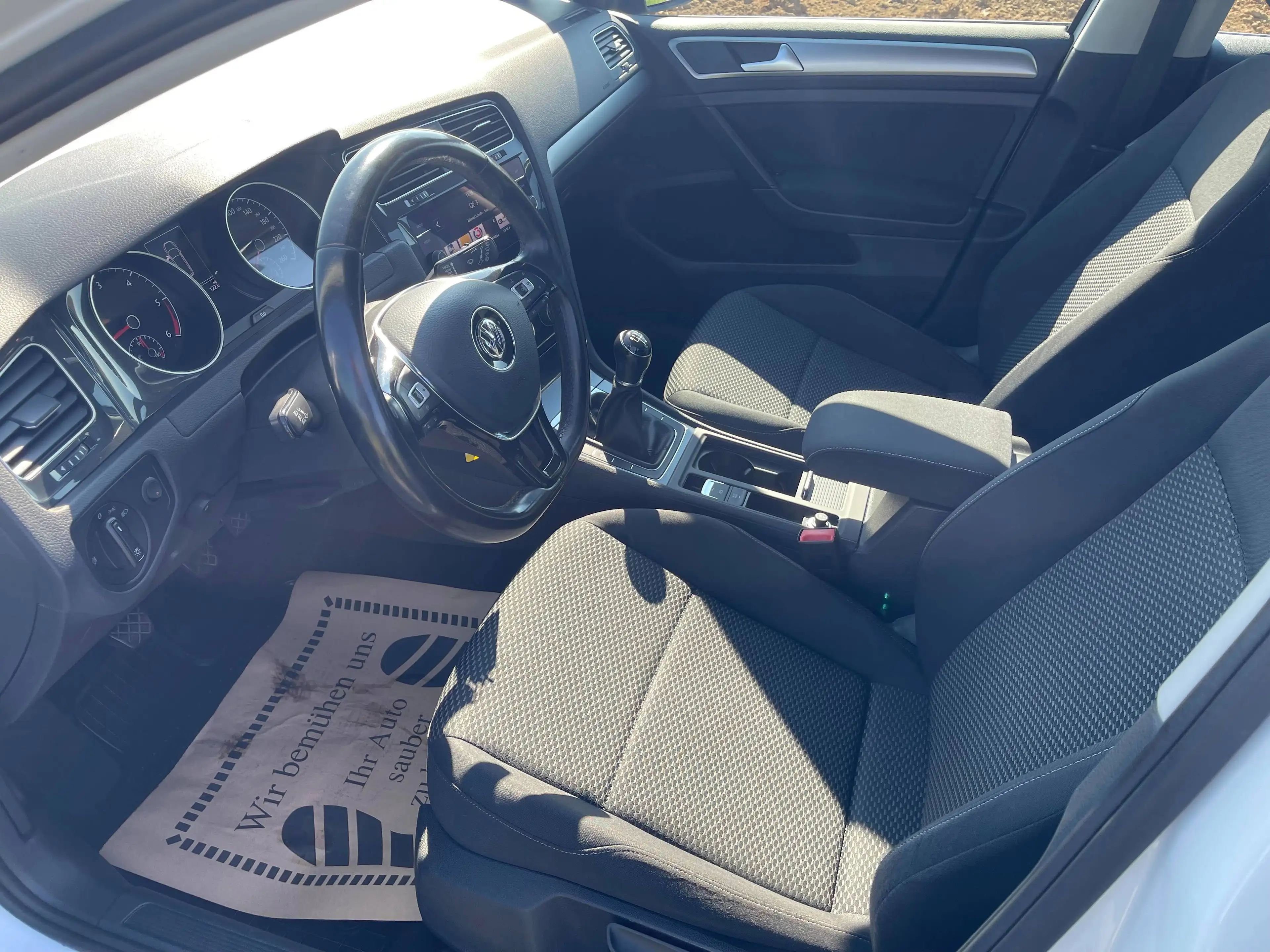 Volkswagen Golf Variant Trendline BMT/Start-Stop — photo 6