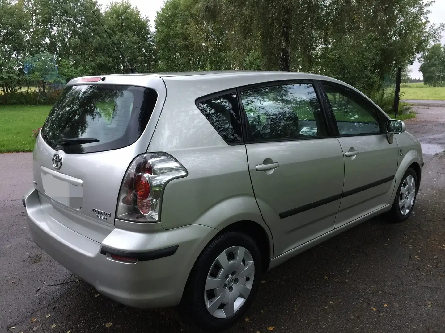 Toyota Corolla Verso Corolla Verso 90 D-4D Linea Sol Gris - 2
