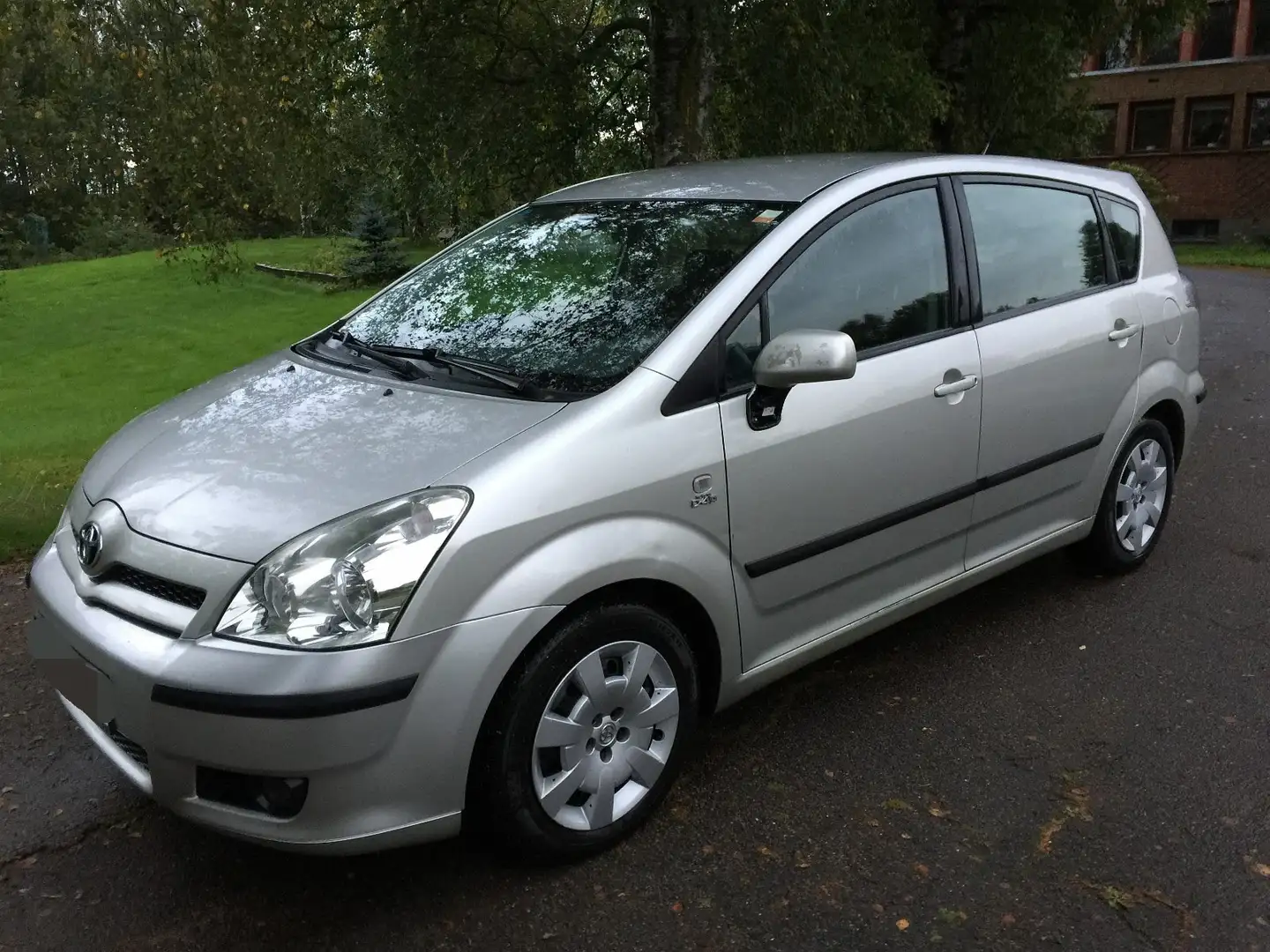 Toyota Corolla Verso Corolla Verso 90 D-4D Linea Sol Gris - 1