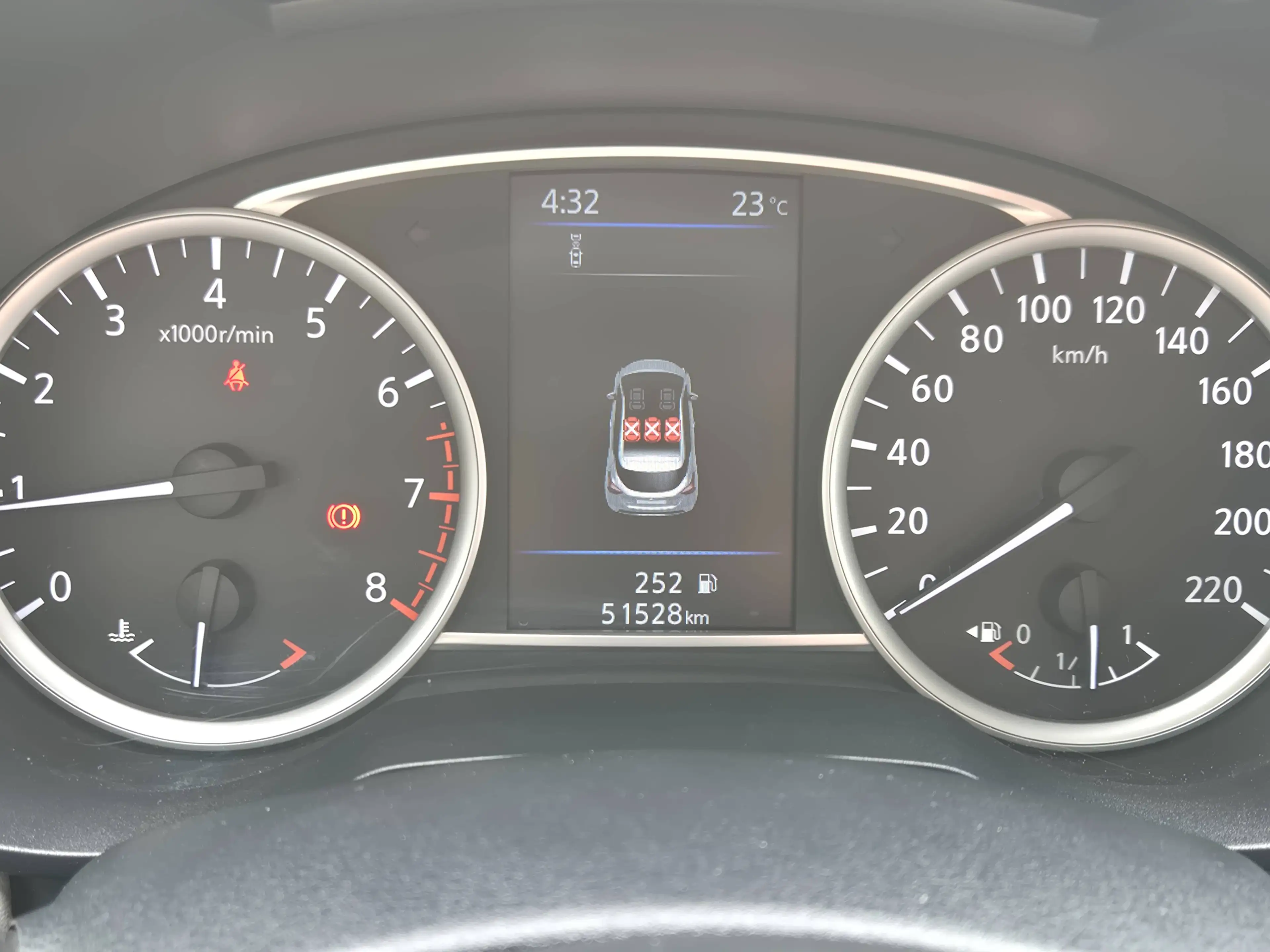 Nissan Micra Micra 1.0 IG-T Business Acenta — photo 14