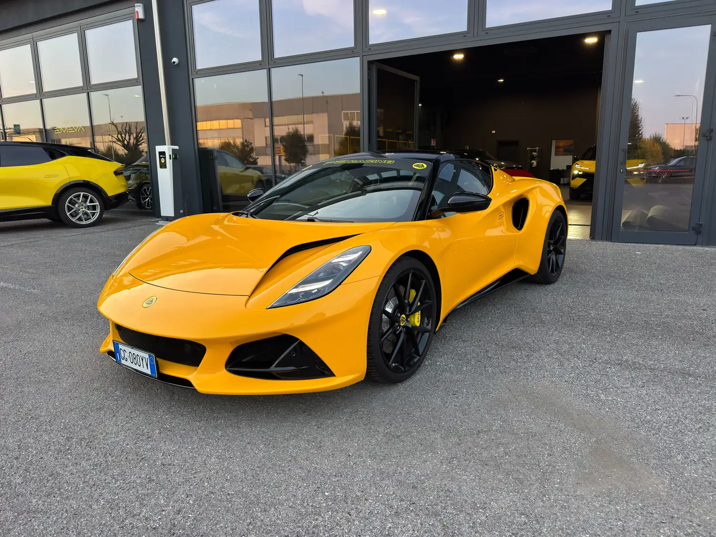 Lotus Emira Emira 3.5 V6 First Edition Giallo - 1