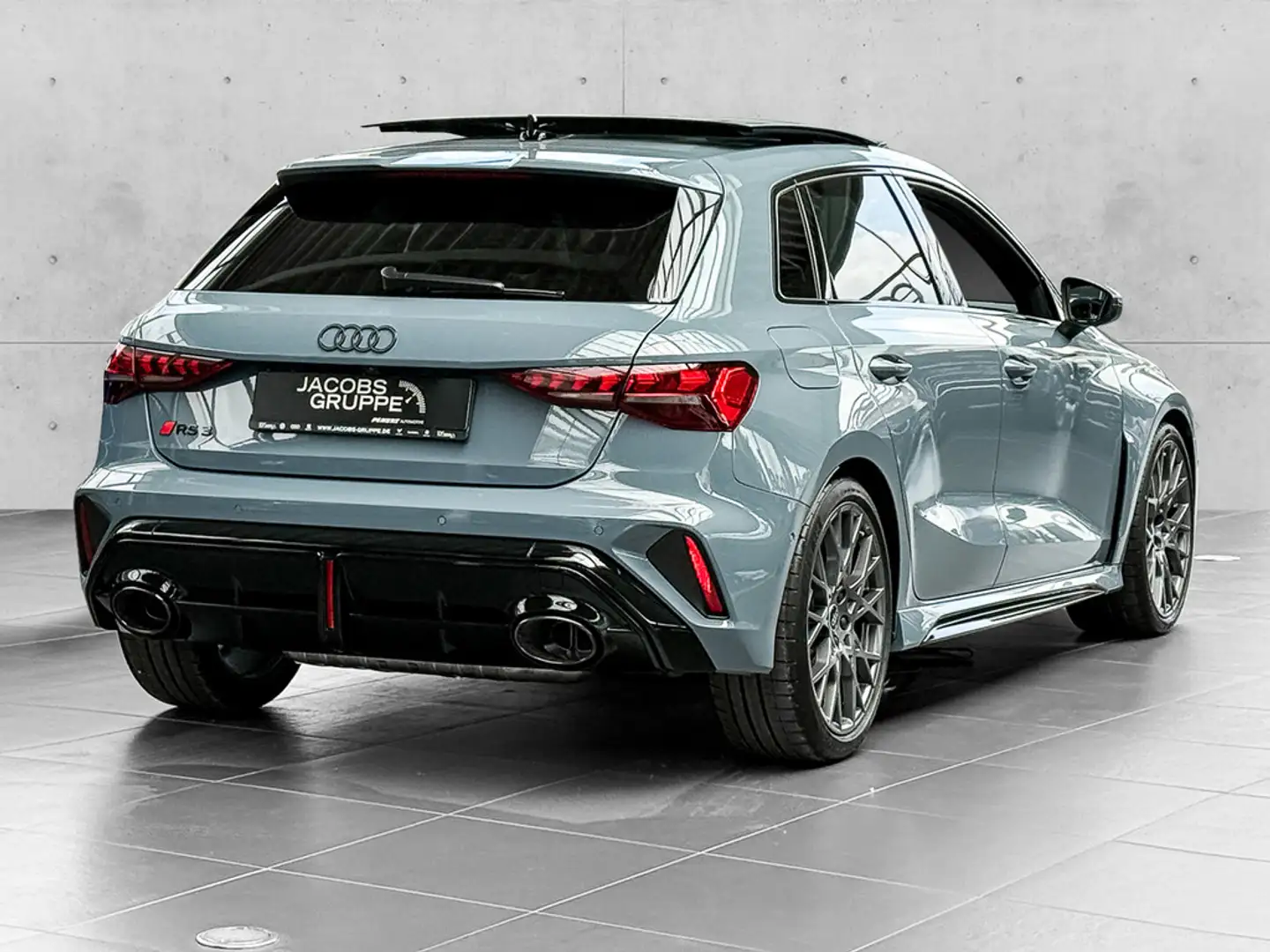 Audi RS3 Сірий - 2