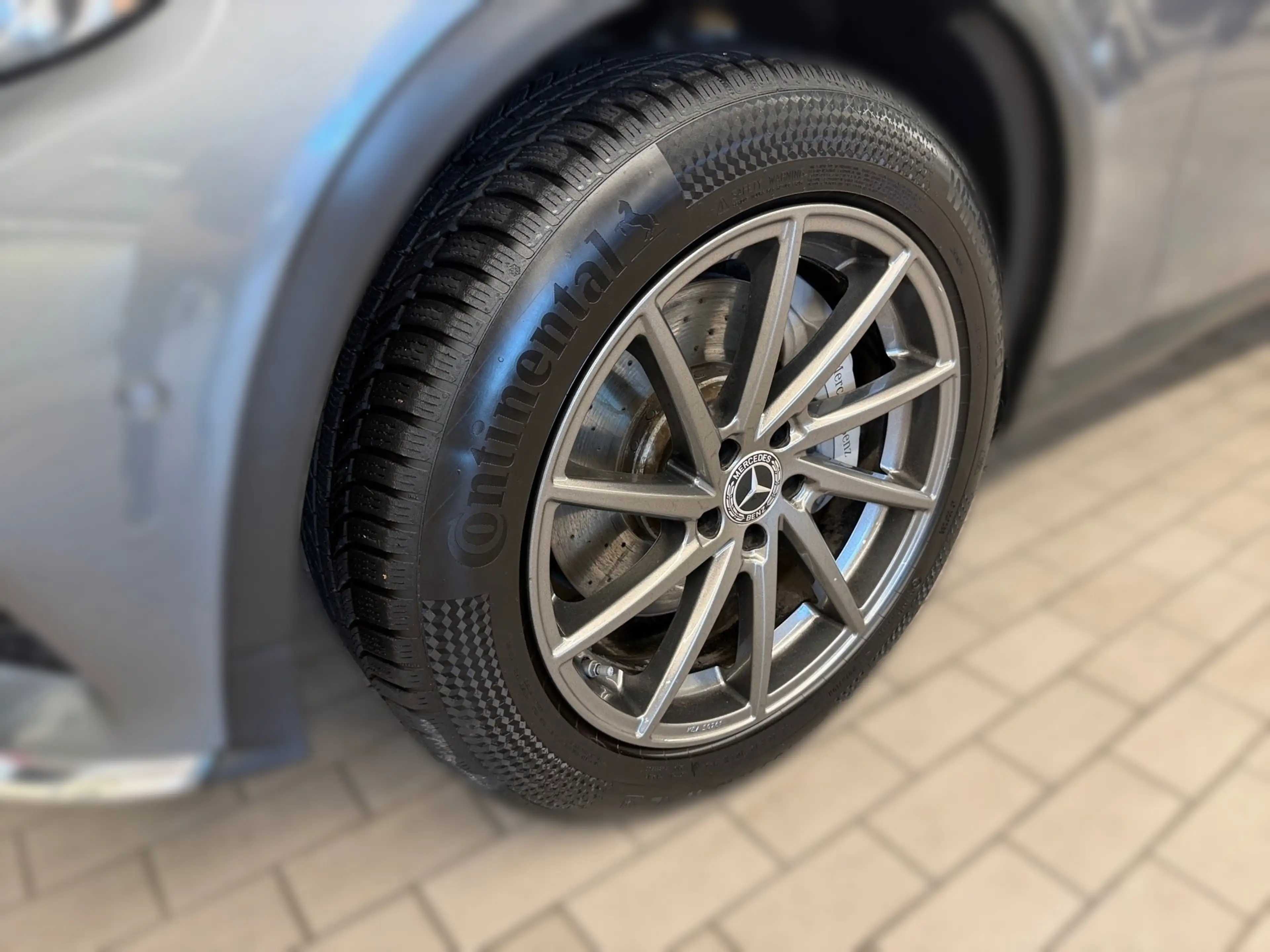 Mercedes-Benz GLC 250 4Matic — photo 3
