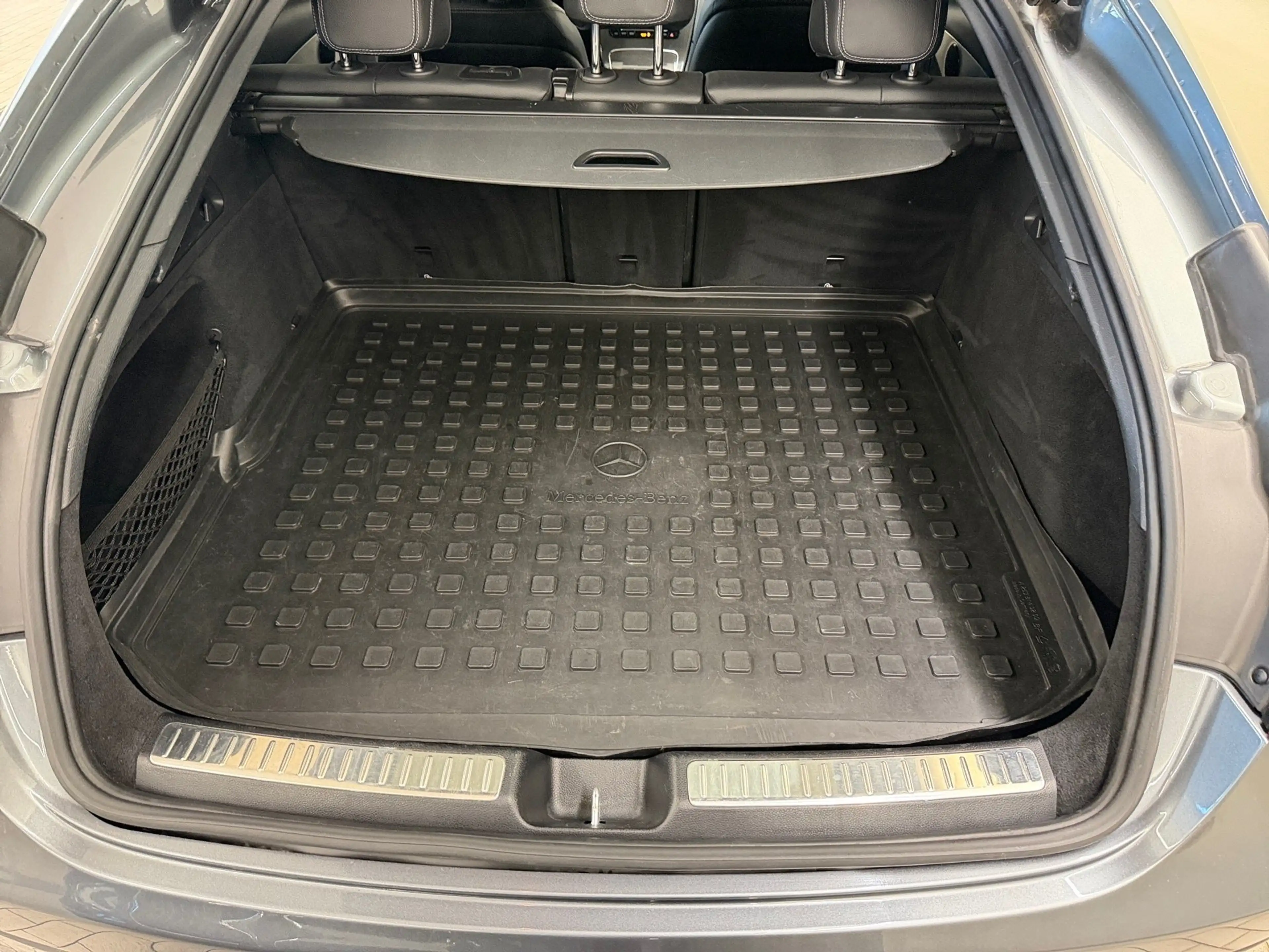 Mercedes-Benz GLC 250 4Matic — photo 11