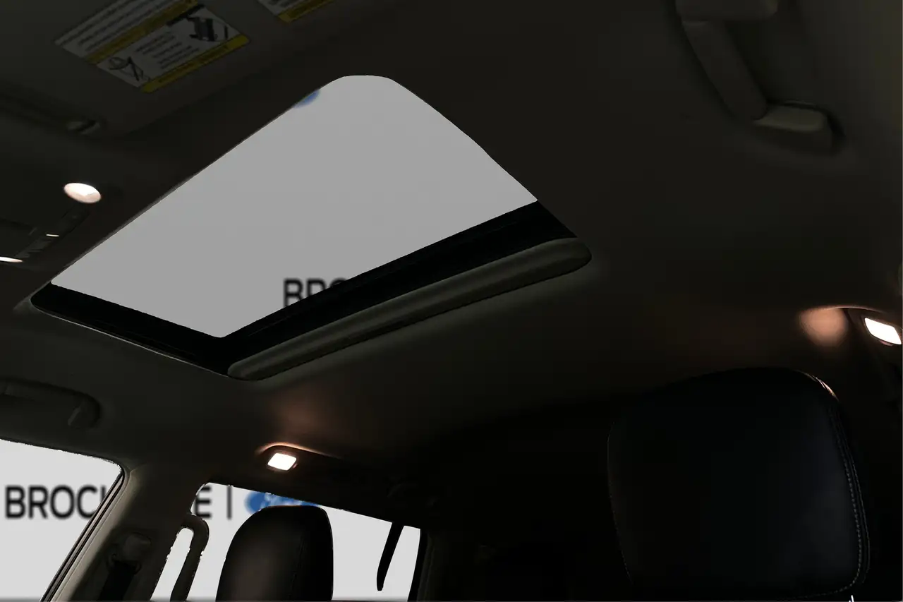 Nissan Armada снимка Nissan Armada