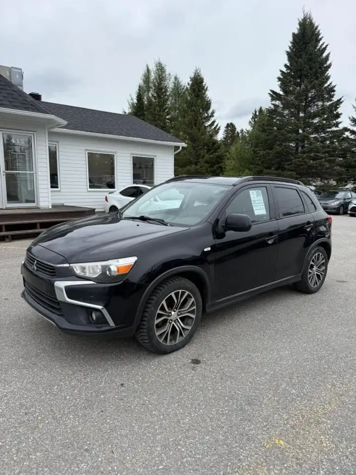 2017 Mitsubishi RVR