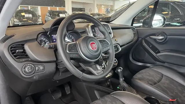 Fiat 500X view 7