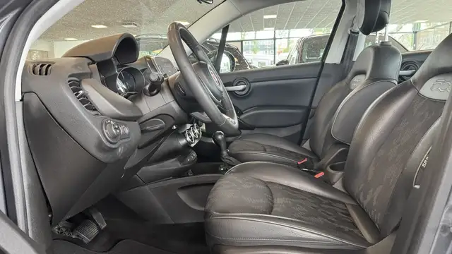Fiat 500X view 9