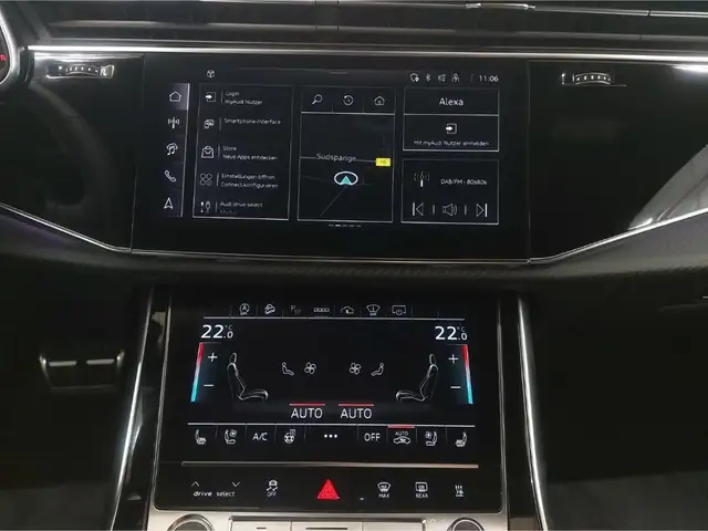 Audi Q7 view 14
