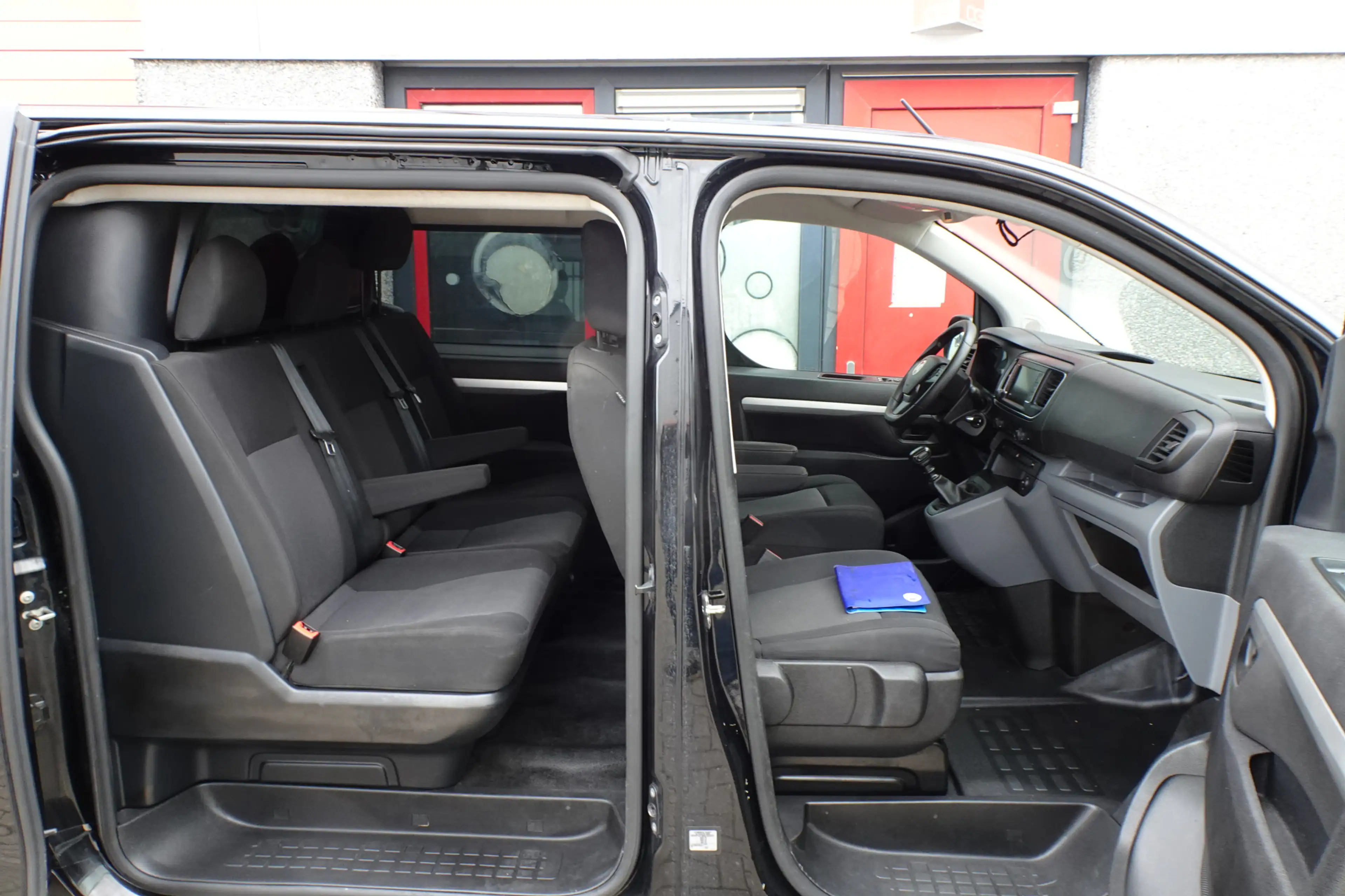 Fiat Scudo 2.0 MultiJet L3H1 DC Business Pro+ 5zitter — photo 5