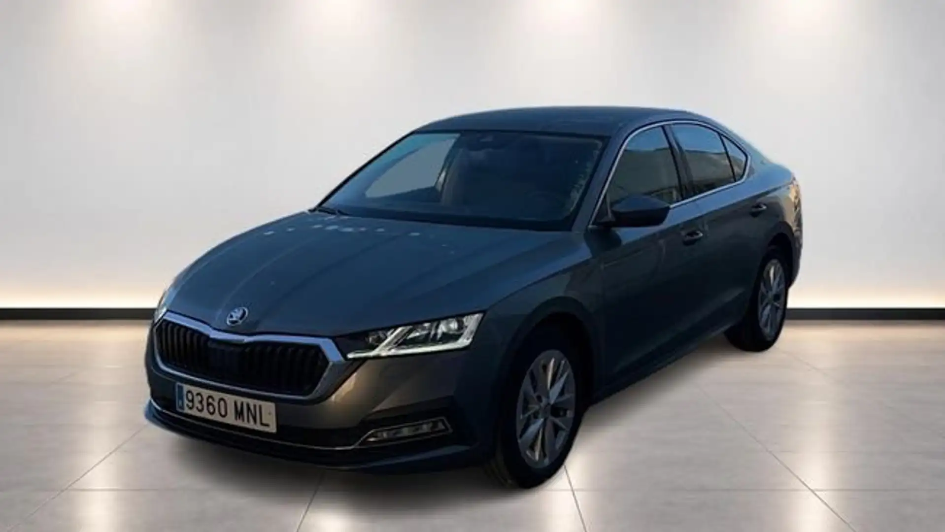 Skoda Octavia 2.0TDI Selection DSG 110kW Gris - 2