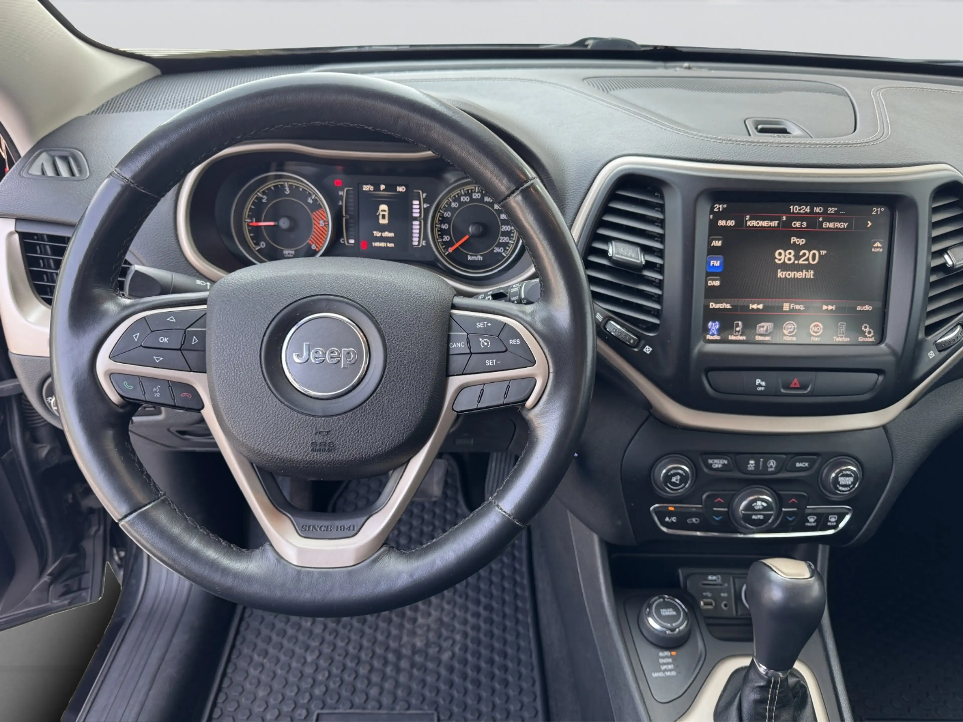 Jeep Cherokee 2.2 MultiJet II AWD Longitude — photo 10