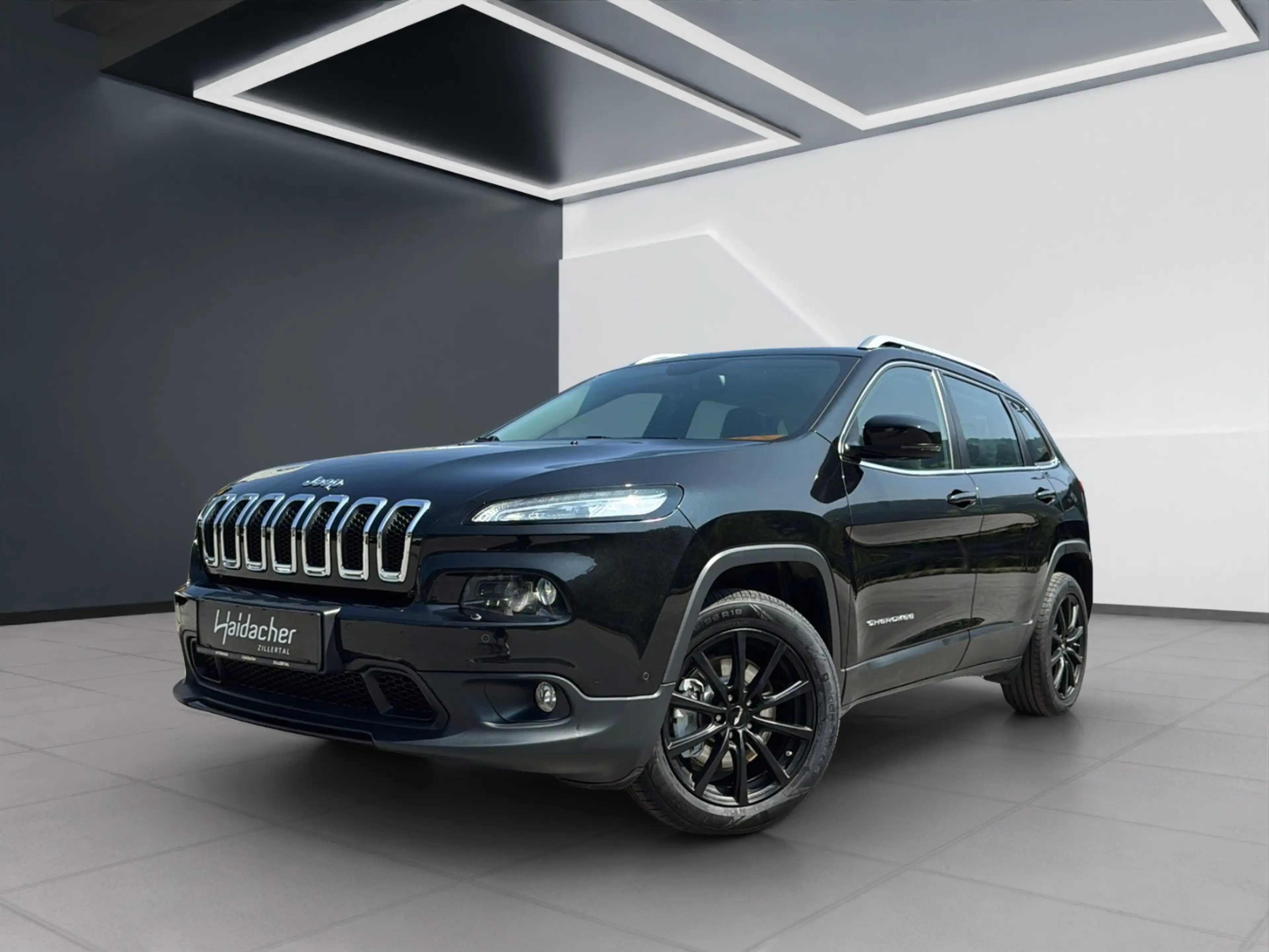 Jeep Cherokee 2.2 MultiJet II AWD Longitude — photo 2
