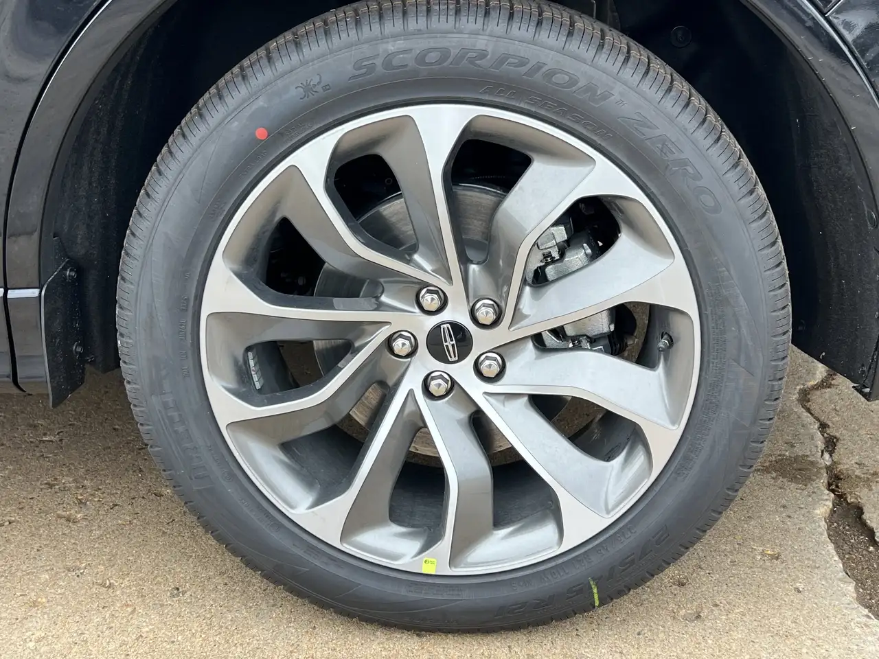 Lincoln Aviator снимка Lincoln Aviator