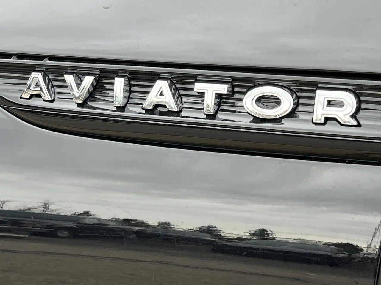 Lincoln Aviator снимка Lincoln Aviator