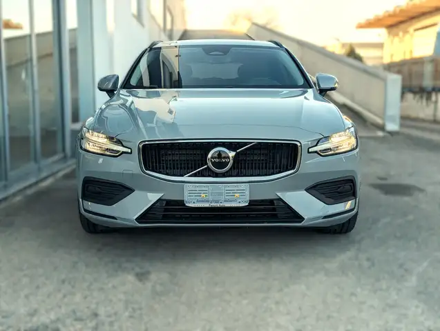 Volvo V60 *TUA A 396€/MESE* V60 B4 automatico Core