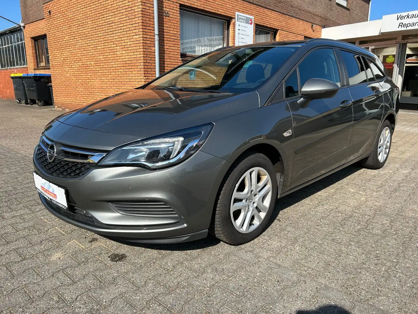 Opel Astra K Sports Tourer/Navi/Einparkhilfe Grau - 2