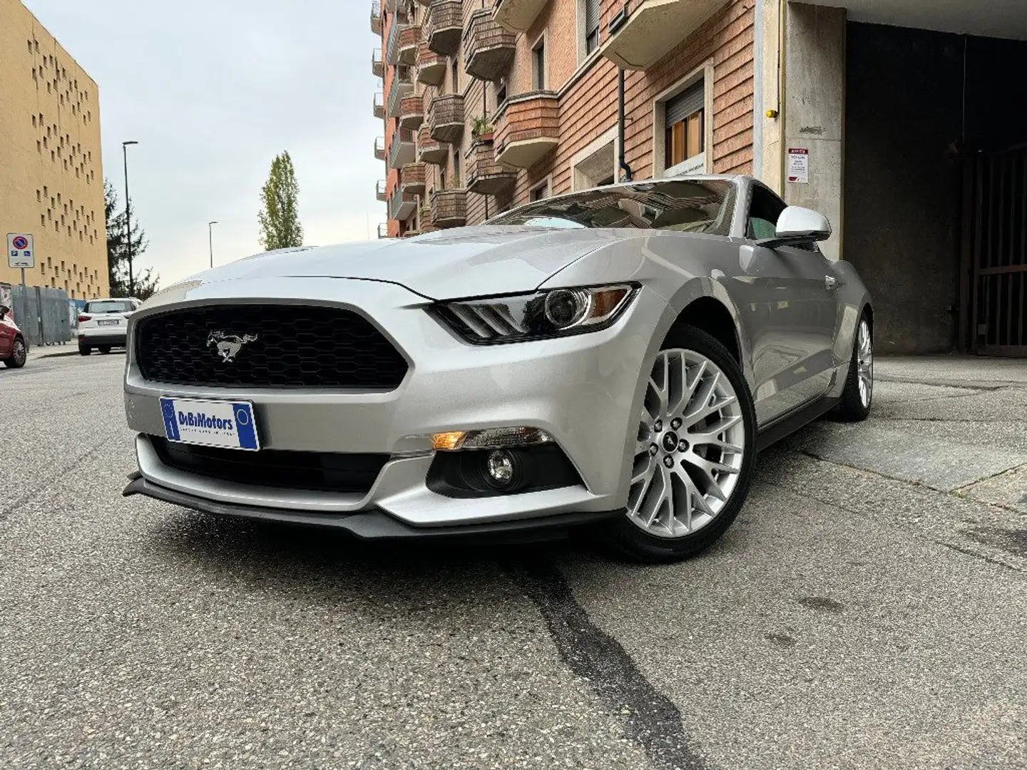 Ford Mustang 2.3 ECOBOOST UFFICIALE ITALIANA KM 33000! Szary - 1