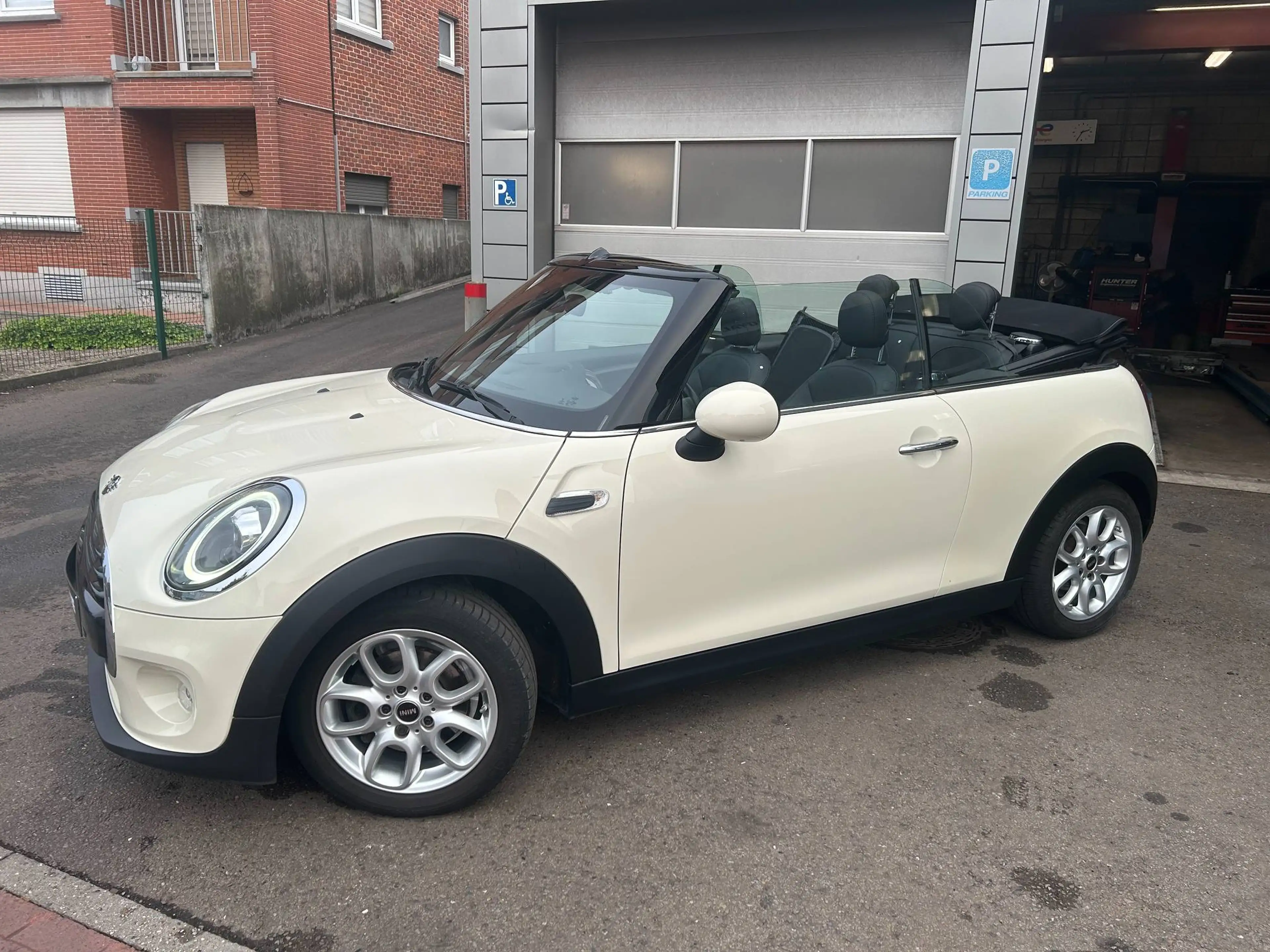 MINI Cooper Cabrio Mini Cabriolet 1.5A Cooper OPF (EU6d-TEMP) - Magnifique! Garantie — photo 2