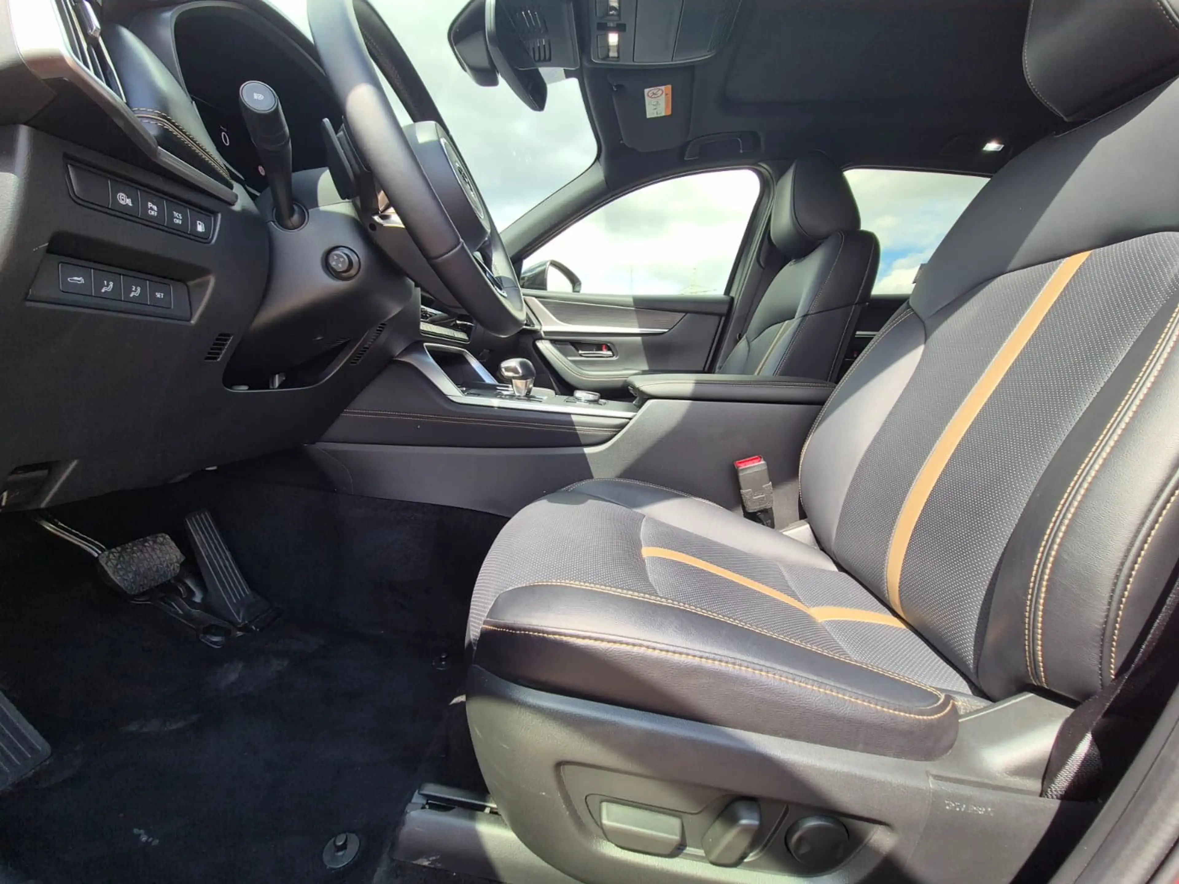 Mazda CX-60 2.5L PHEV Homura+ PANO*HUD*BOSE*360°MATRIX — photo 13