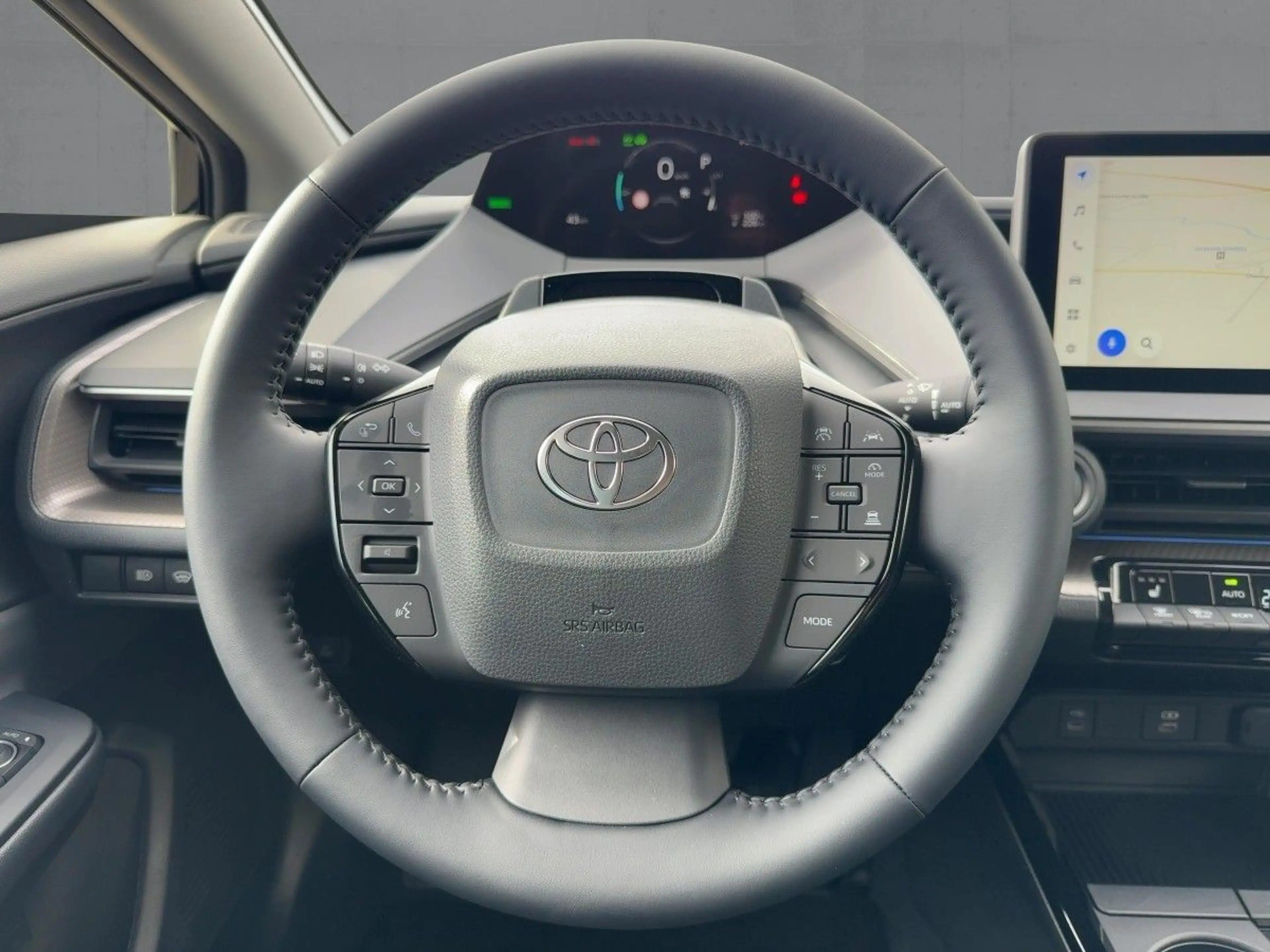 Toyota Prius Plug-In |Executive| — photo 11
