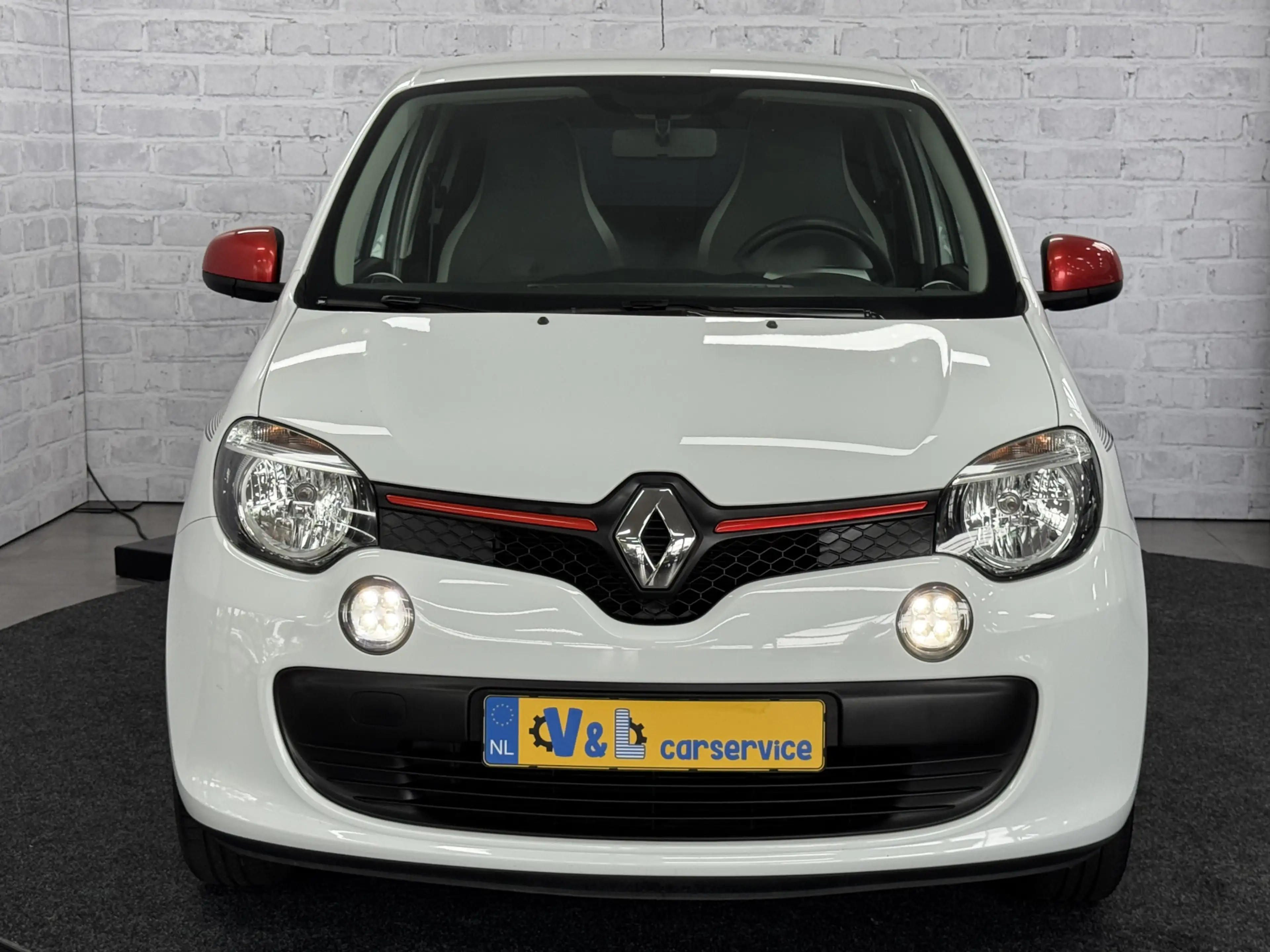 Renault Twingo 1.0 SCe Collection Airco Cruise Bluetooth — photo 32