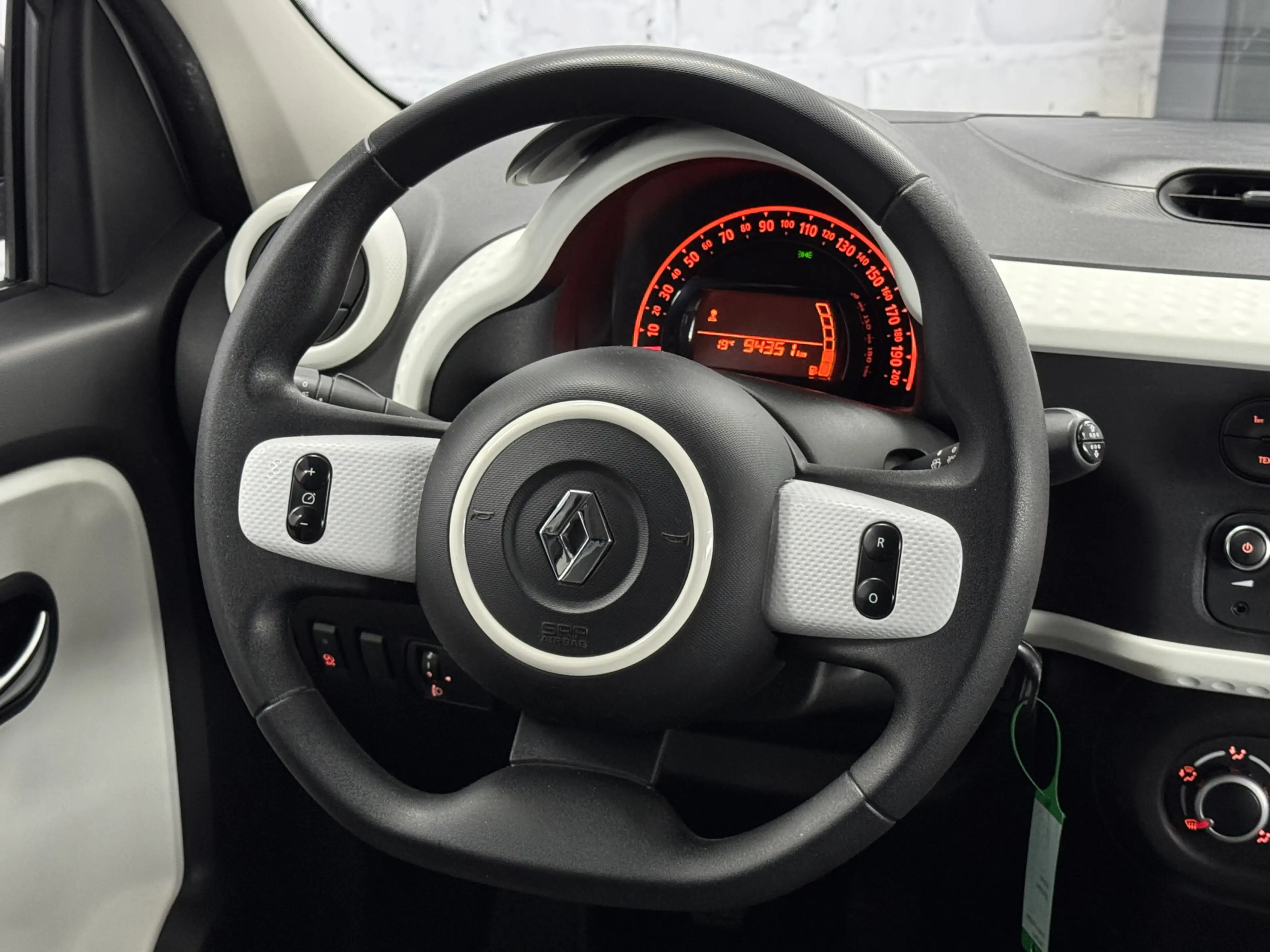 Renault Twingo 1.0 SCe Collection Airco Cruise Bluetooth — photo 12