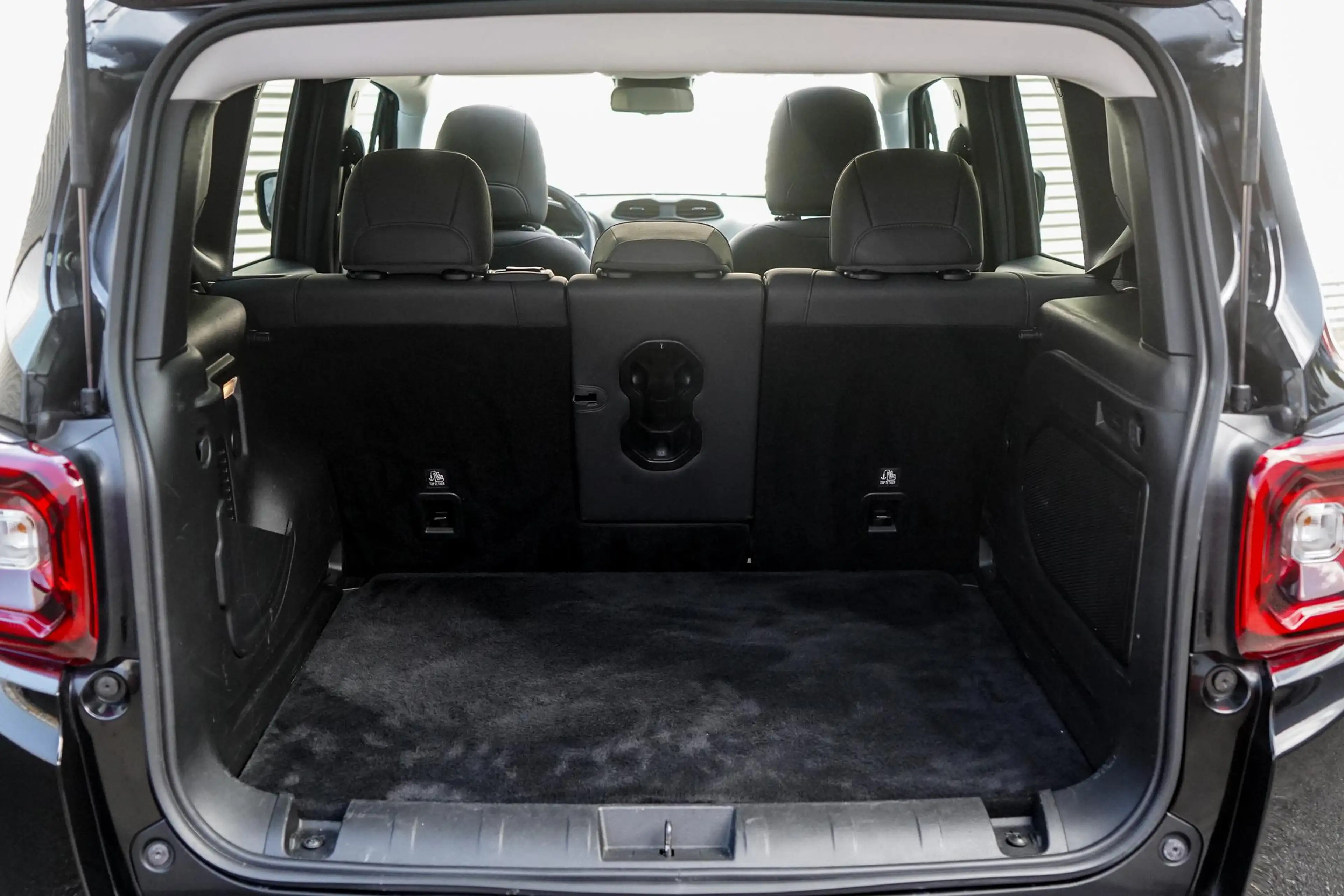 Jeep Renegade 1.5T e-Hybrid S / Nederlandse Auto / Eerste Eigena — photo 10