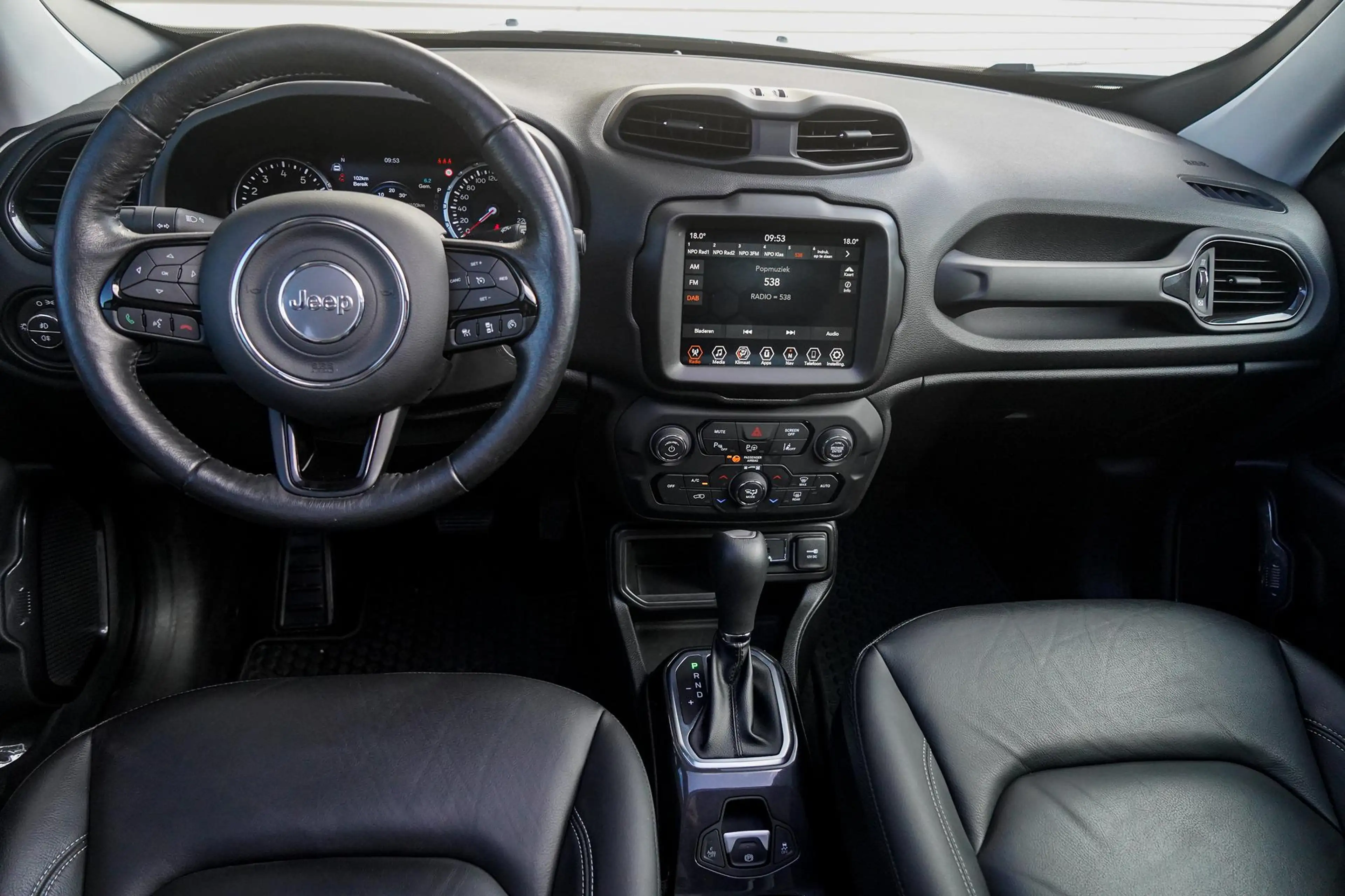 Jeep Renegade 1.5T e-Hybrid S / Nederlandse Auto / Eerste Eigena — photo 12
