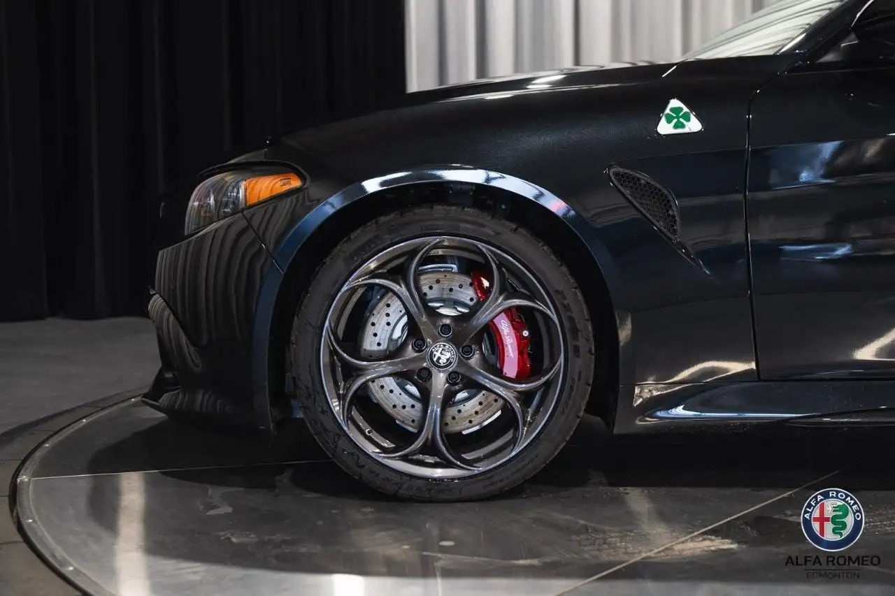Alfa Romeo Giulia снимка Alfa Romeo Giulia