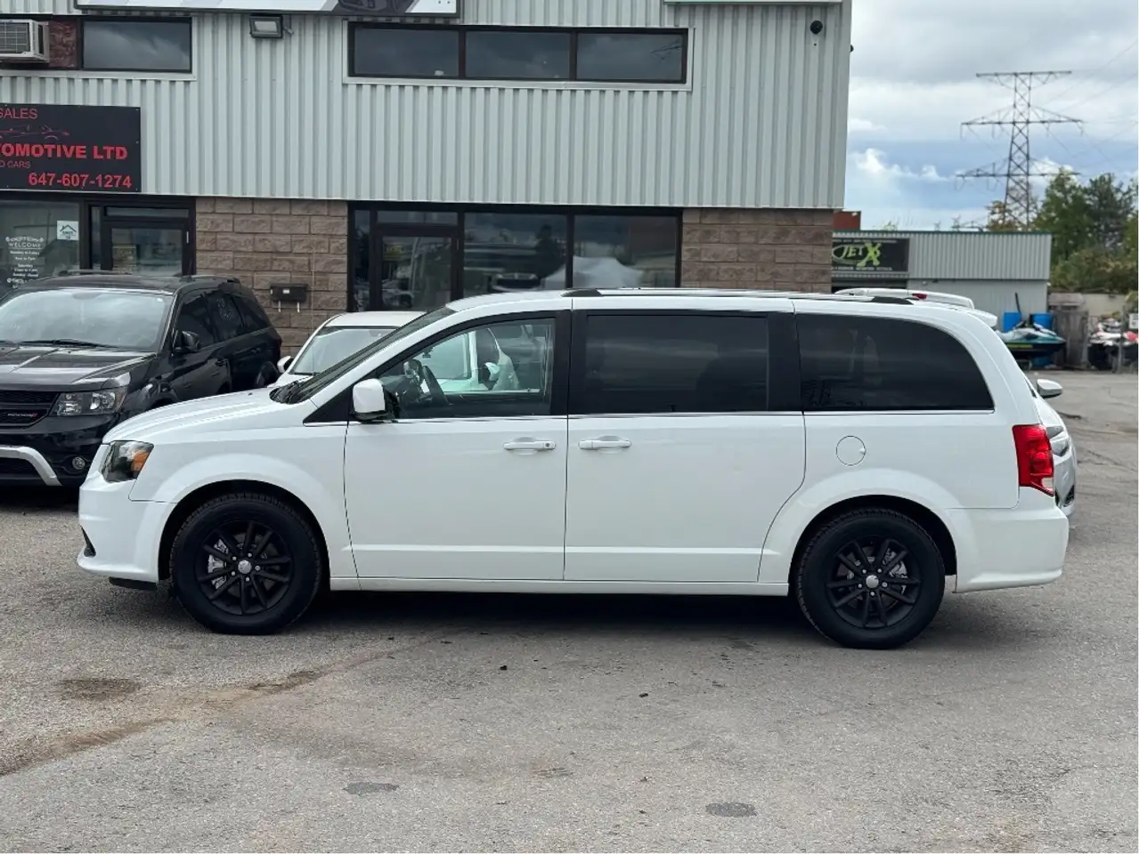 Dodge Grand Caravan снимка Dodge Grand Caravan