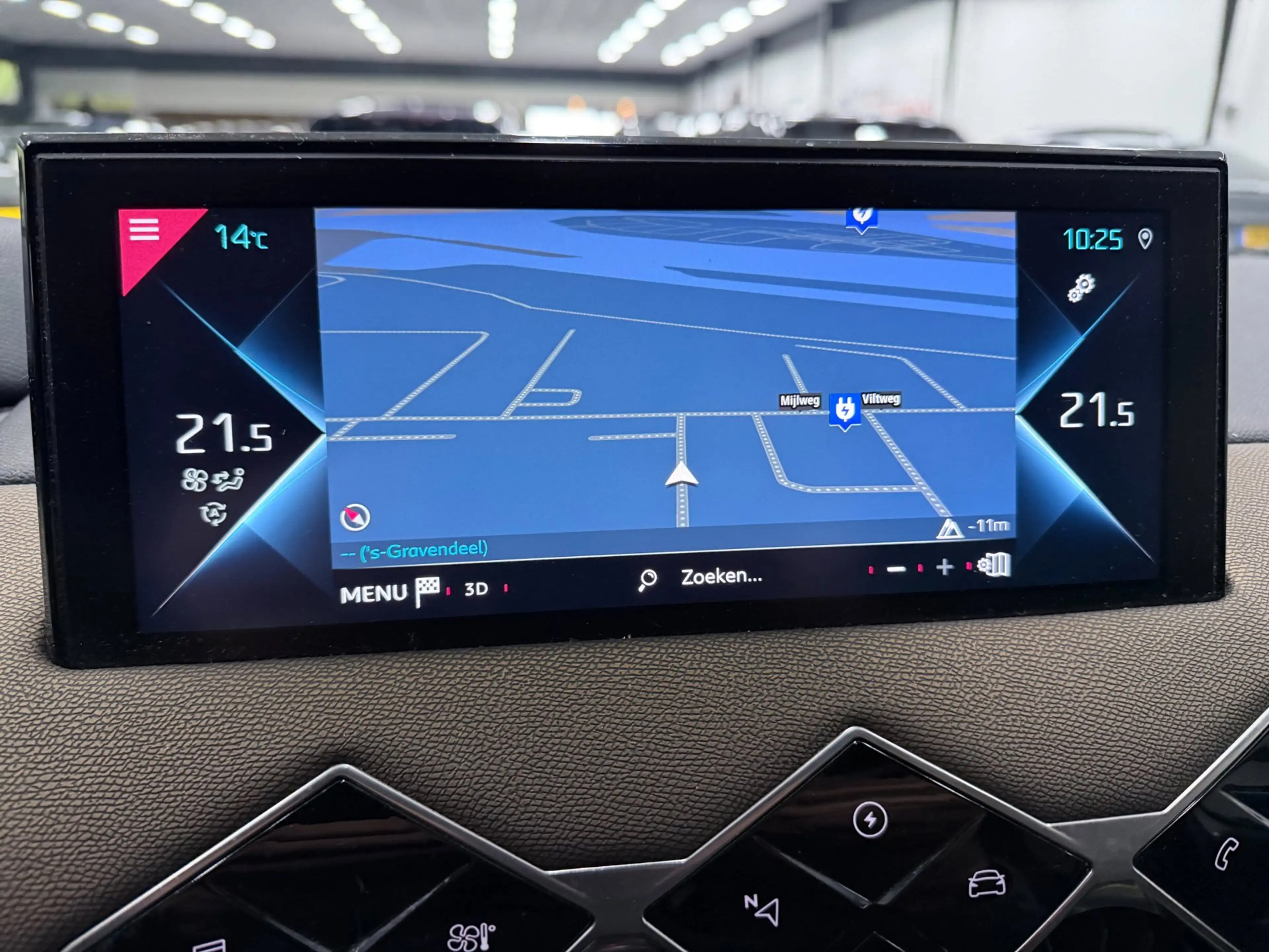 DS Automobiles DS 3 Crossback E-Tense Grand Chic 50 kWh LEDER/NAVI/CAM/DAB/CARPL — photo 28