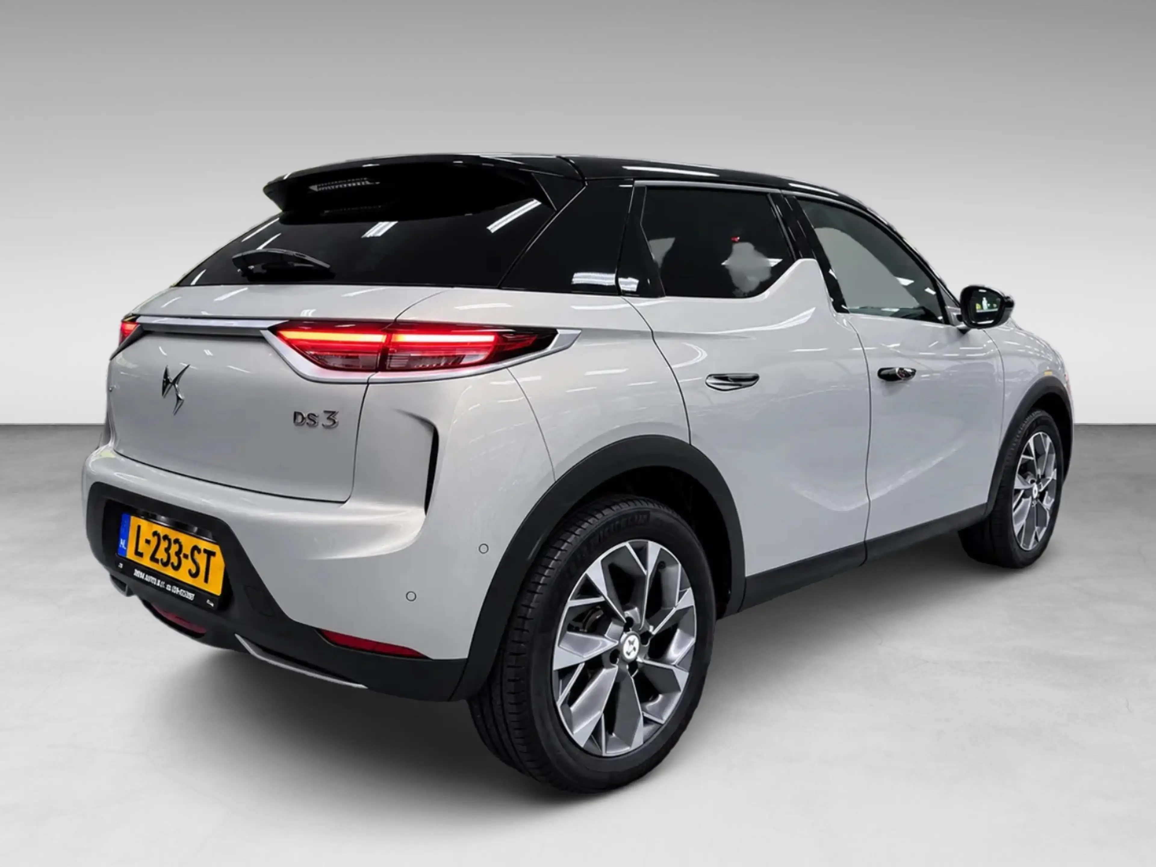 DS Automobiles DS 3 Crossback E-Tense Grand Chic 50 kWh LEDER/NAVI/CAM/DAB/CARPL — photo 3