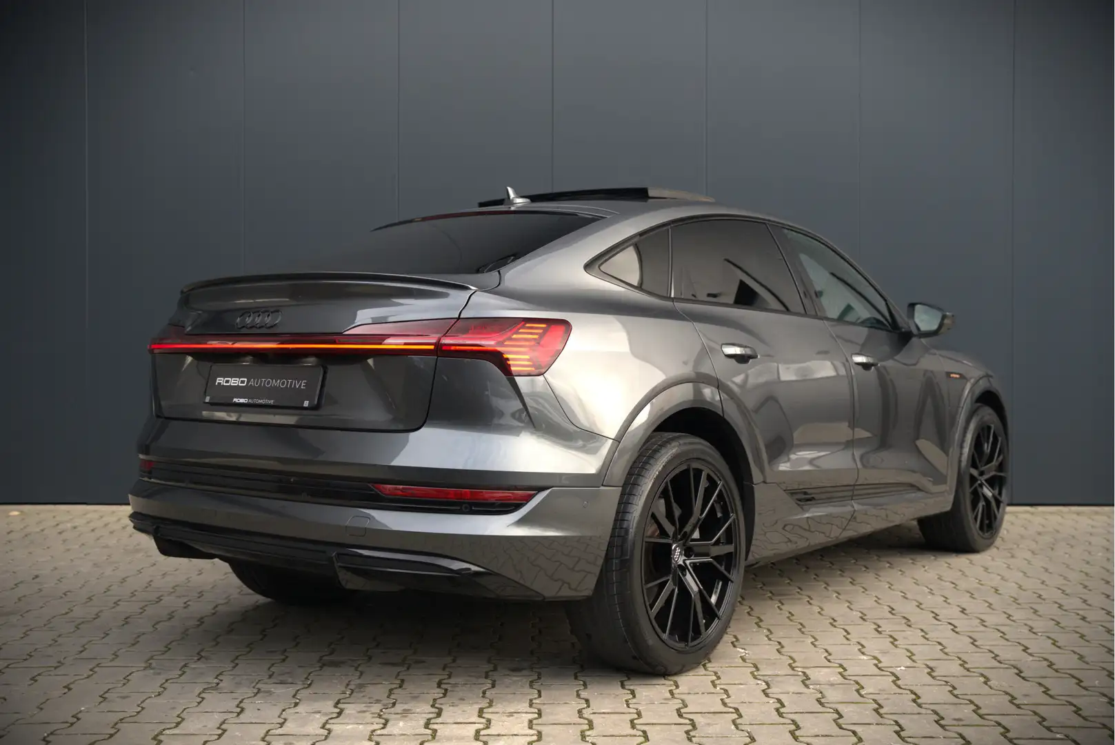 Audi e-tron Sportback 50 quattro S edition 71 kWh | RS Seats | Gris - 2