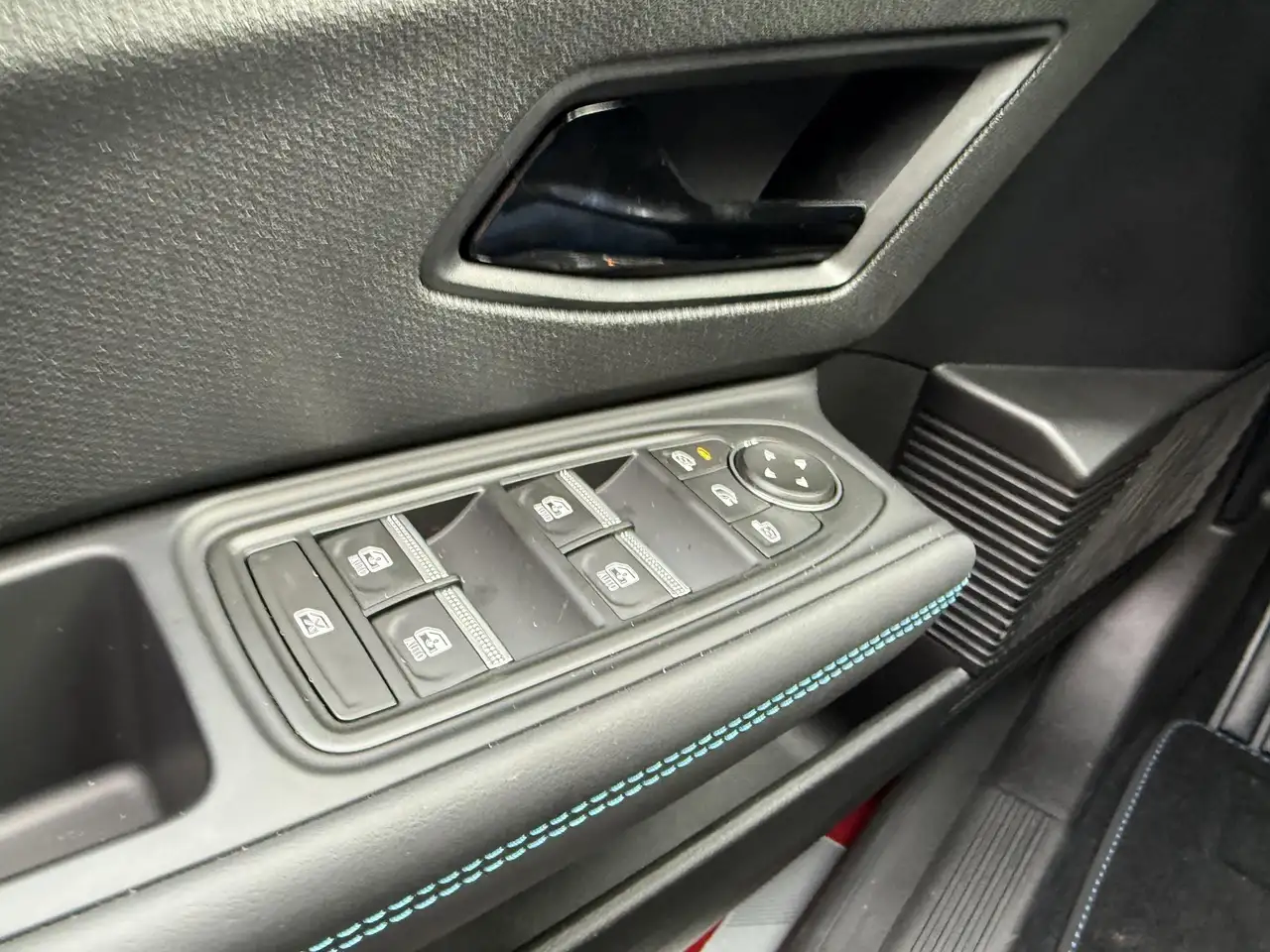 Renault Clio 2026 — фото 17