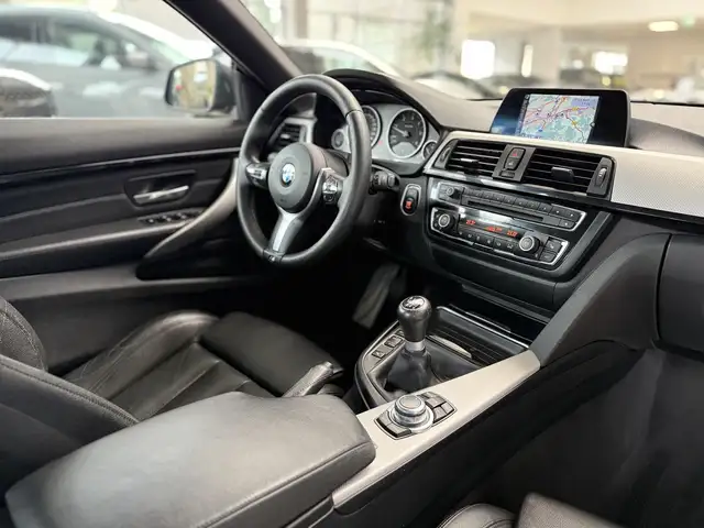 BMW 4 Series view 15