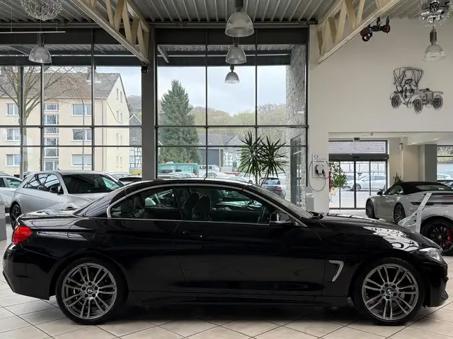 BMW 4 Series view 3