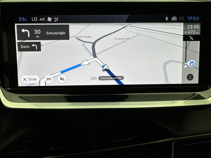 Peugeot 2008 Hybrid 145 GT "1 HAND-NAVI-CAM-MULTI-ALU" — photo 15