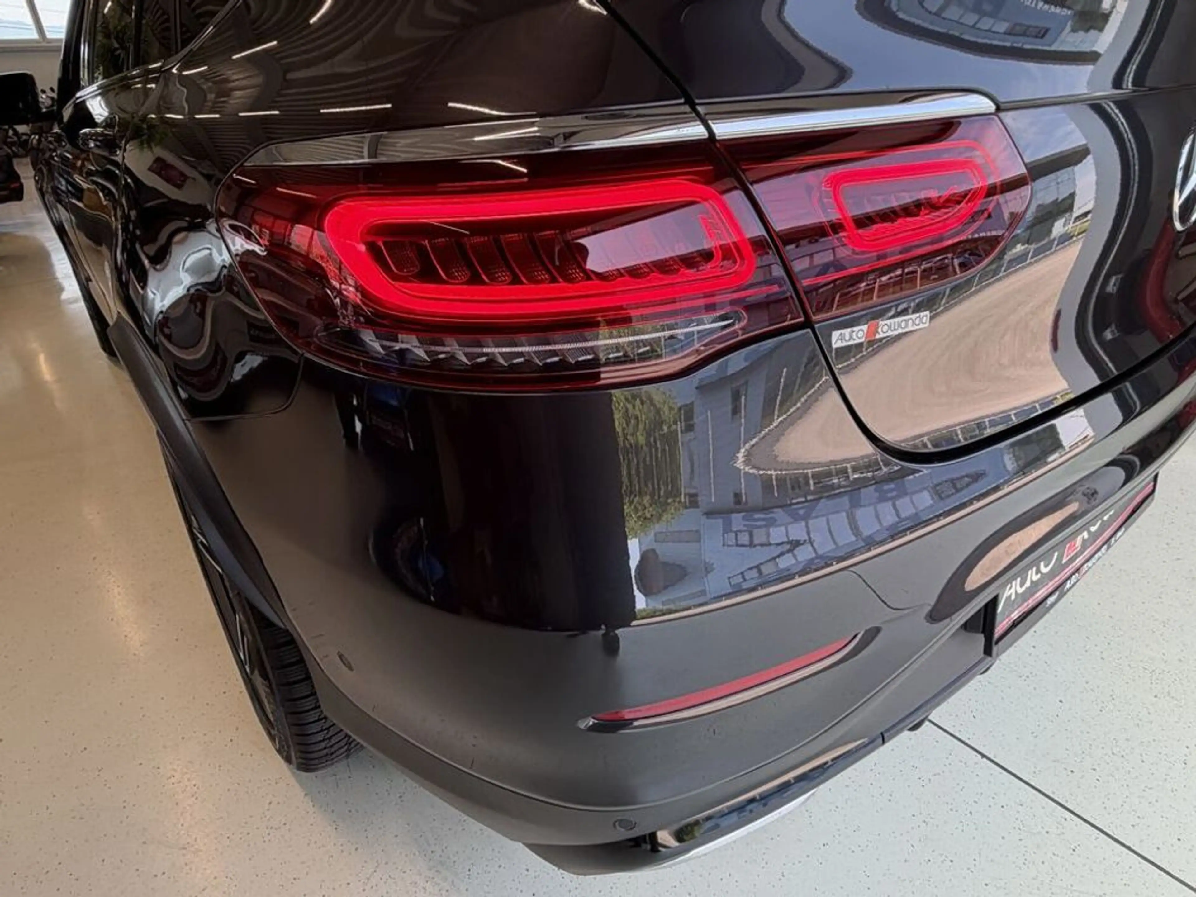 Mercedes-Benz GLC 220 d AMG Coupe 4Matic -Top Ausstattung — photo 11