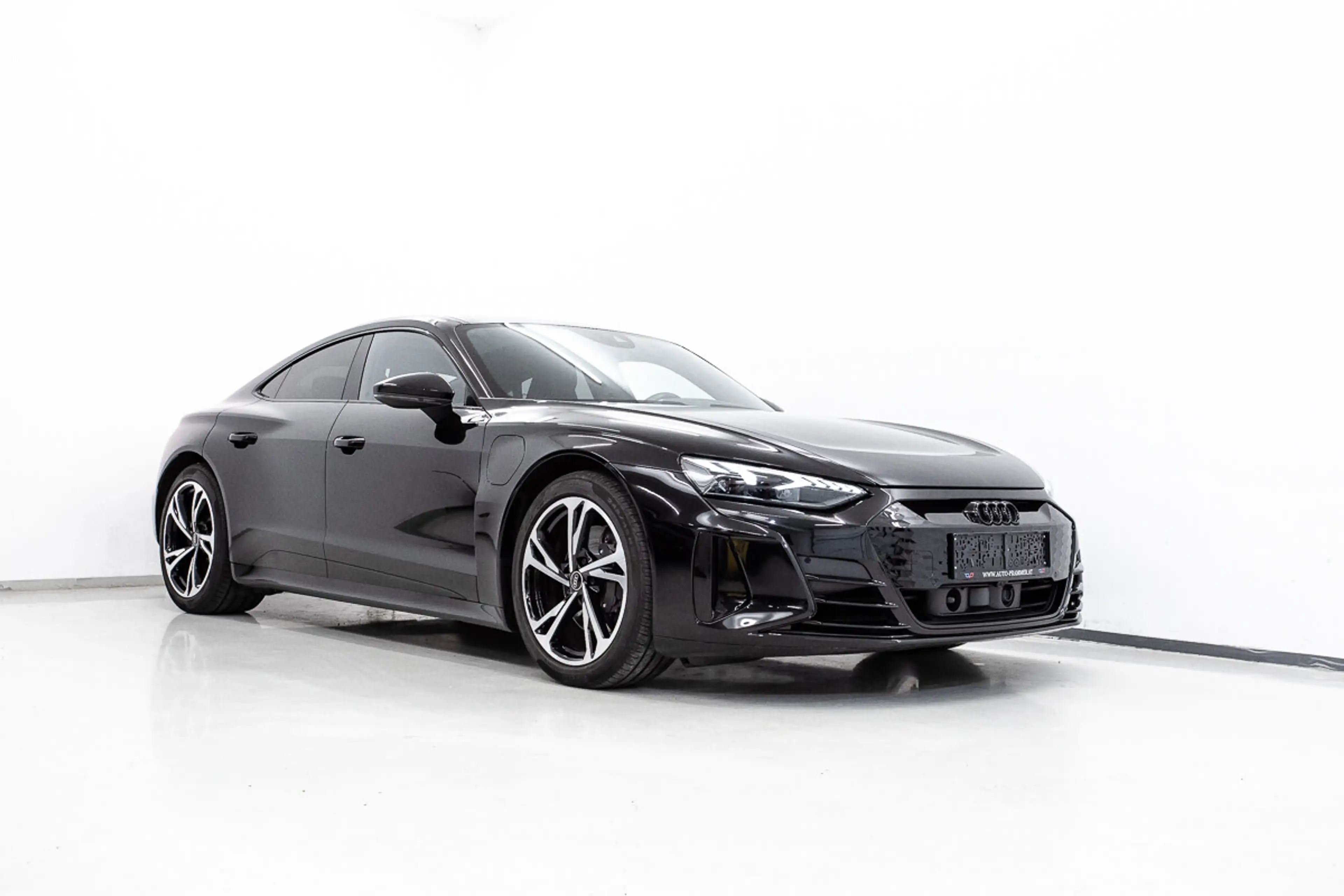 Audi e-tron GT 93,4kWh quattro | SKY | Magnetic Ride — photo 3