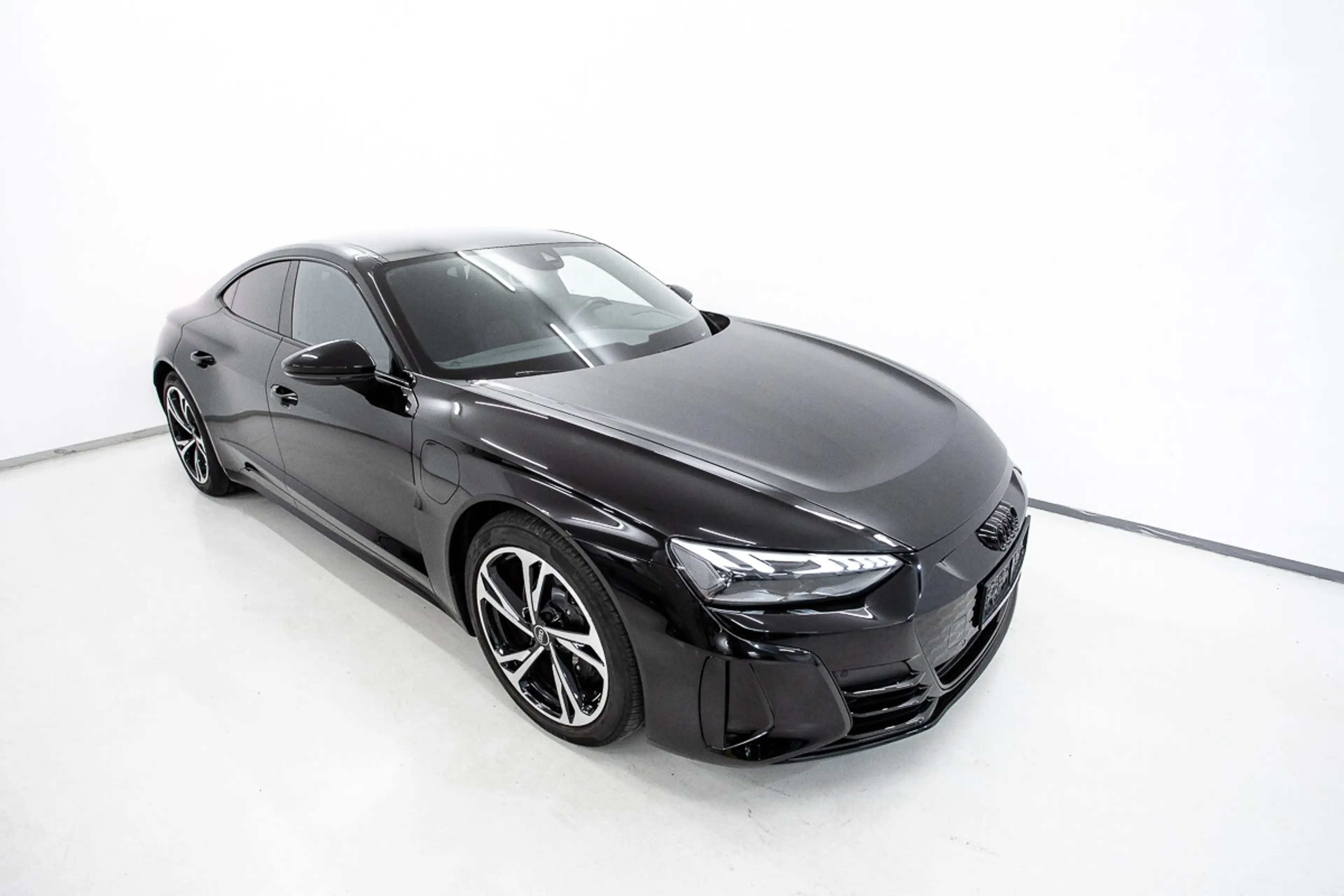 Audi e-tron GT 93,4kWh quattro | SKY | Magnetic Ride — photo 2