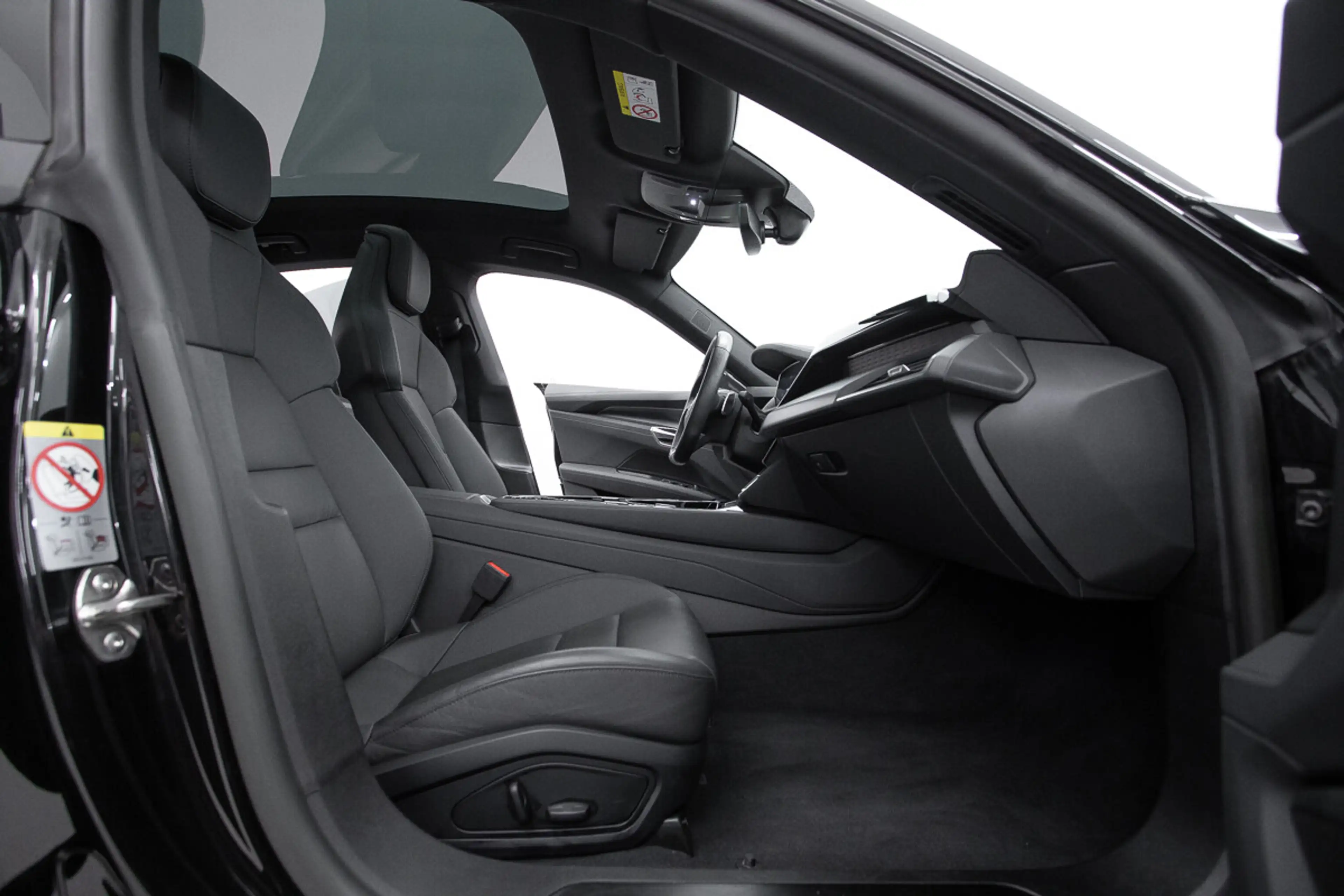 Audi e-tron GT 93,4kWh quattro | SKY | Magnetic Ride — photo 10