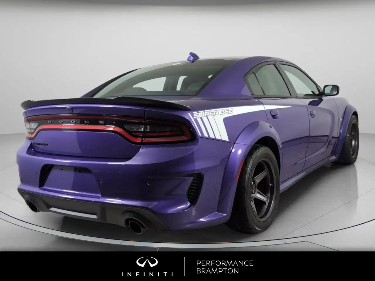 Dodge Charger снимка Dodge Charger
