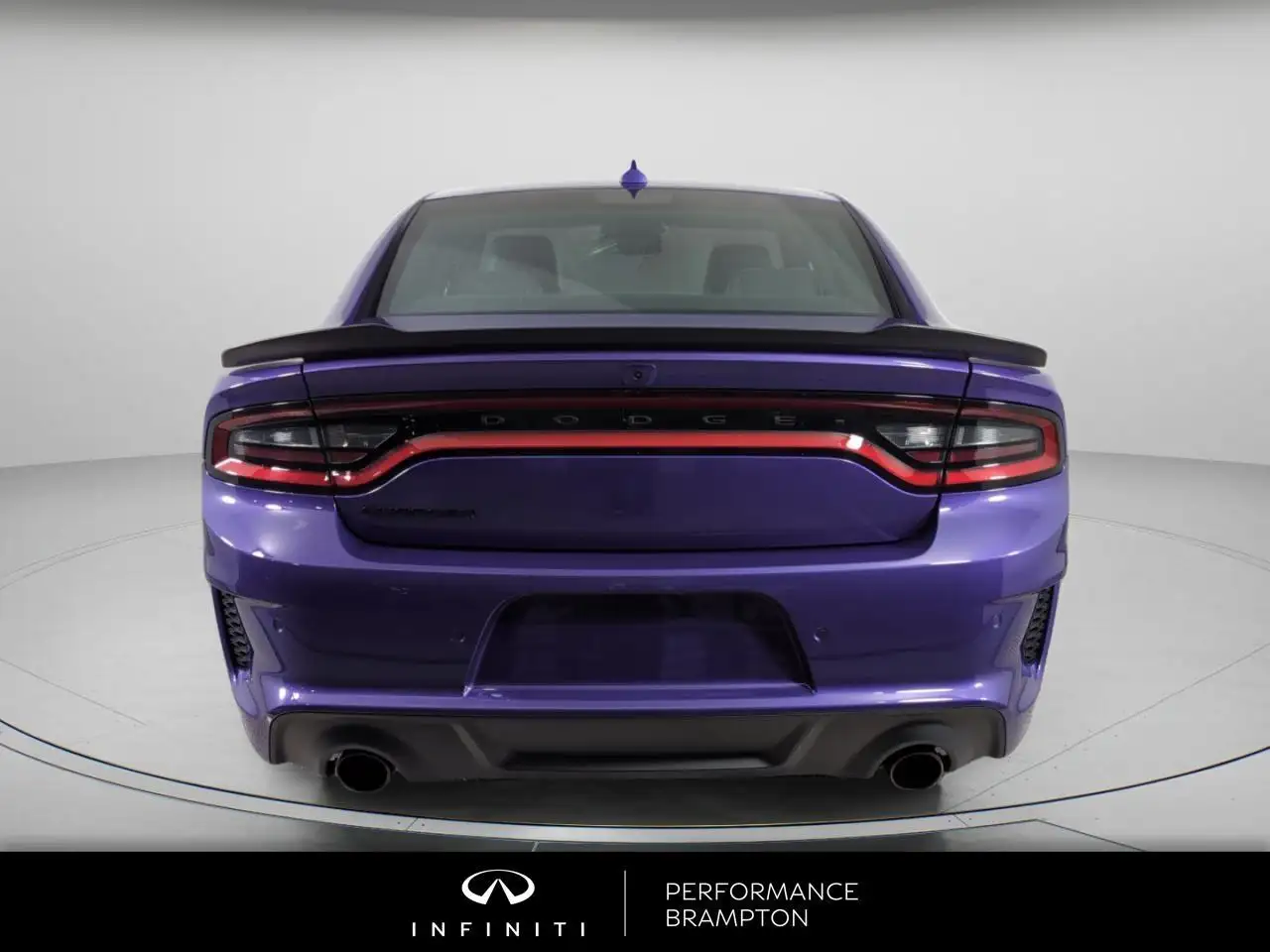 Dodge Charger снимка Dodge Charger