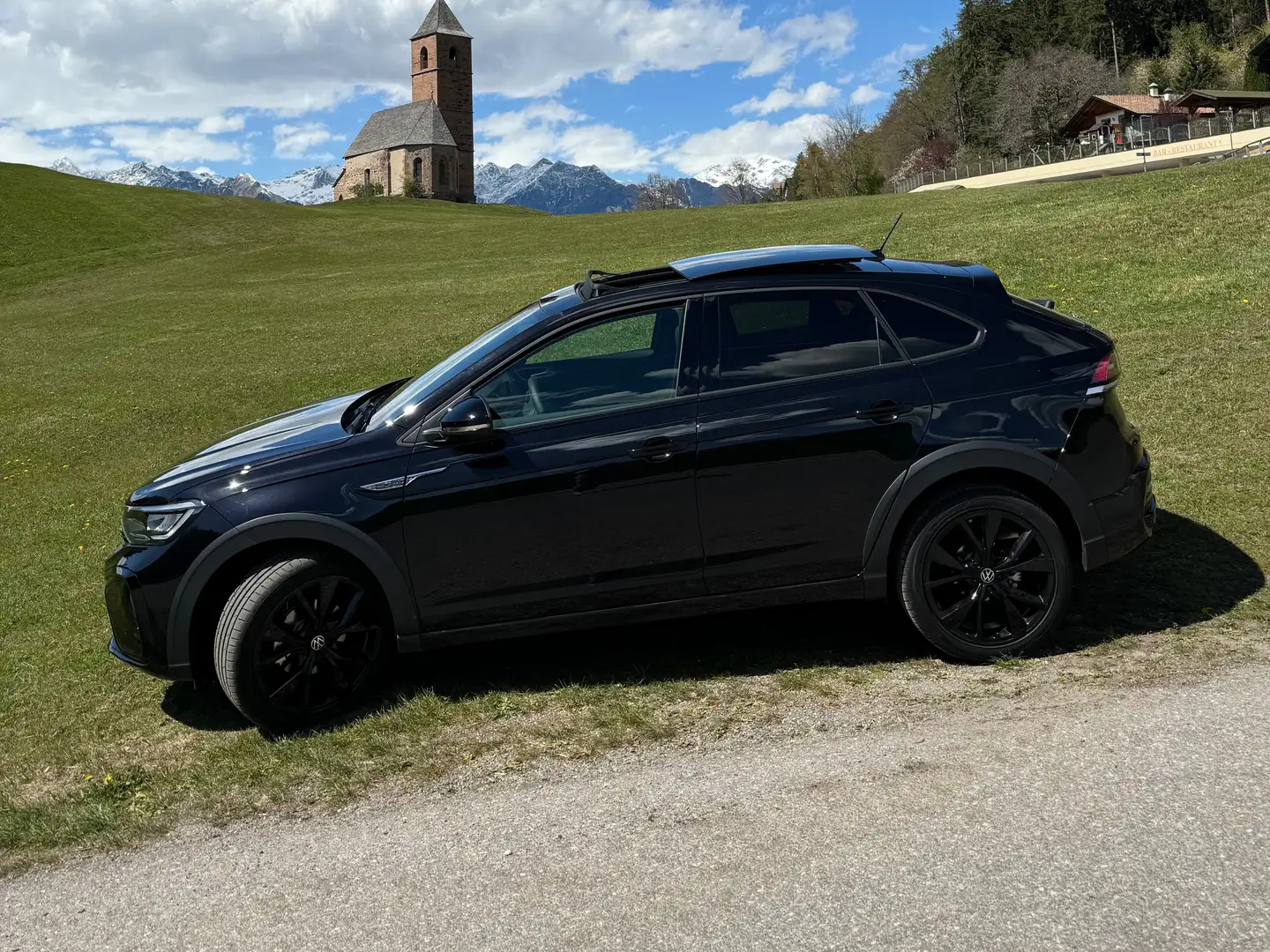 Volkswagen Taigo Taigo 1.0 tsi R-Line 110cv dsg Černá - 1