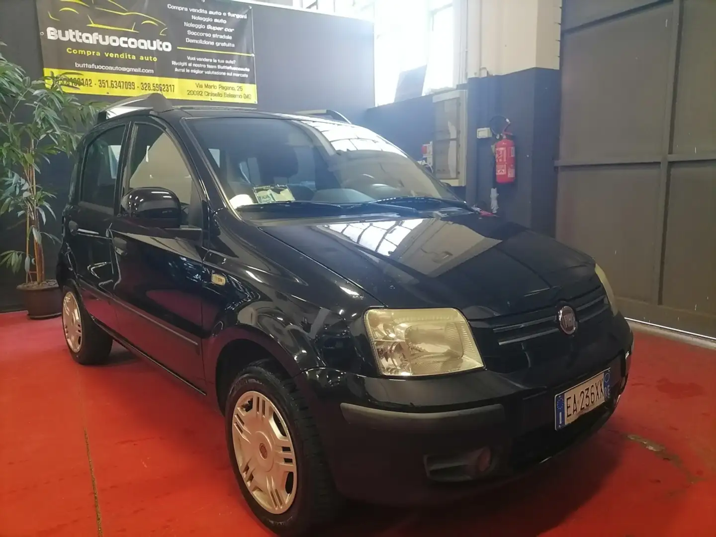 Fiat Panda Panda 1.2 natural power Dynamic Mamy Schwarz - 1