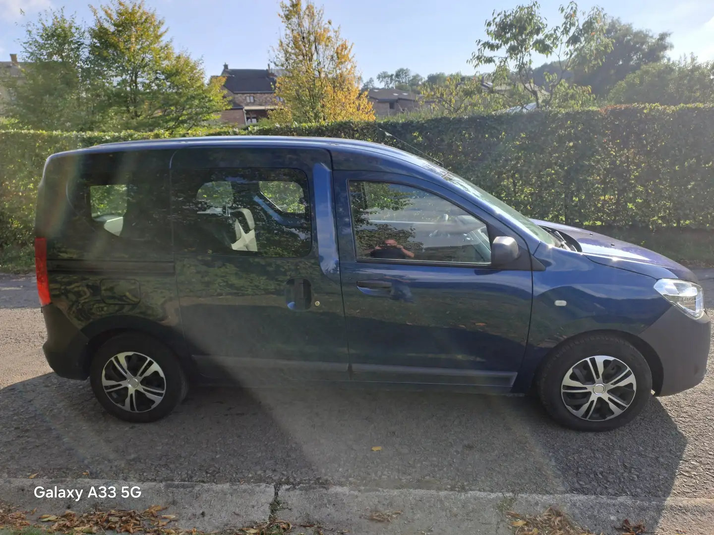 Dacia Dokker Dokker 1.6i SCe (EU6.2) Bleu - 2