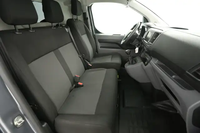 Opel Vivaro view 10
