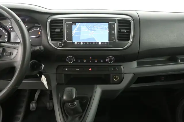 Opel Vivaro view 11